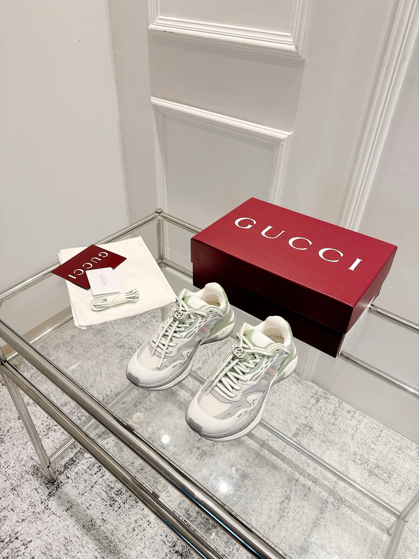 Кроссовки Женские Gucci 219590