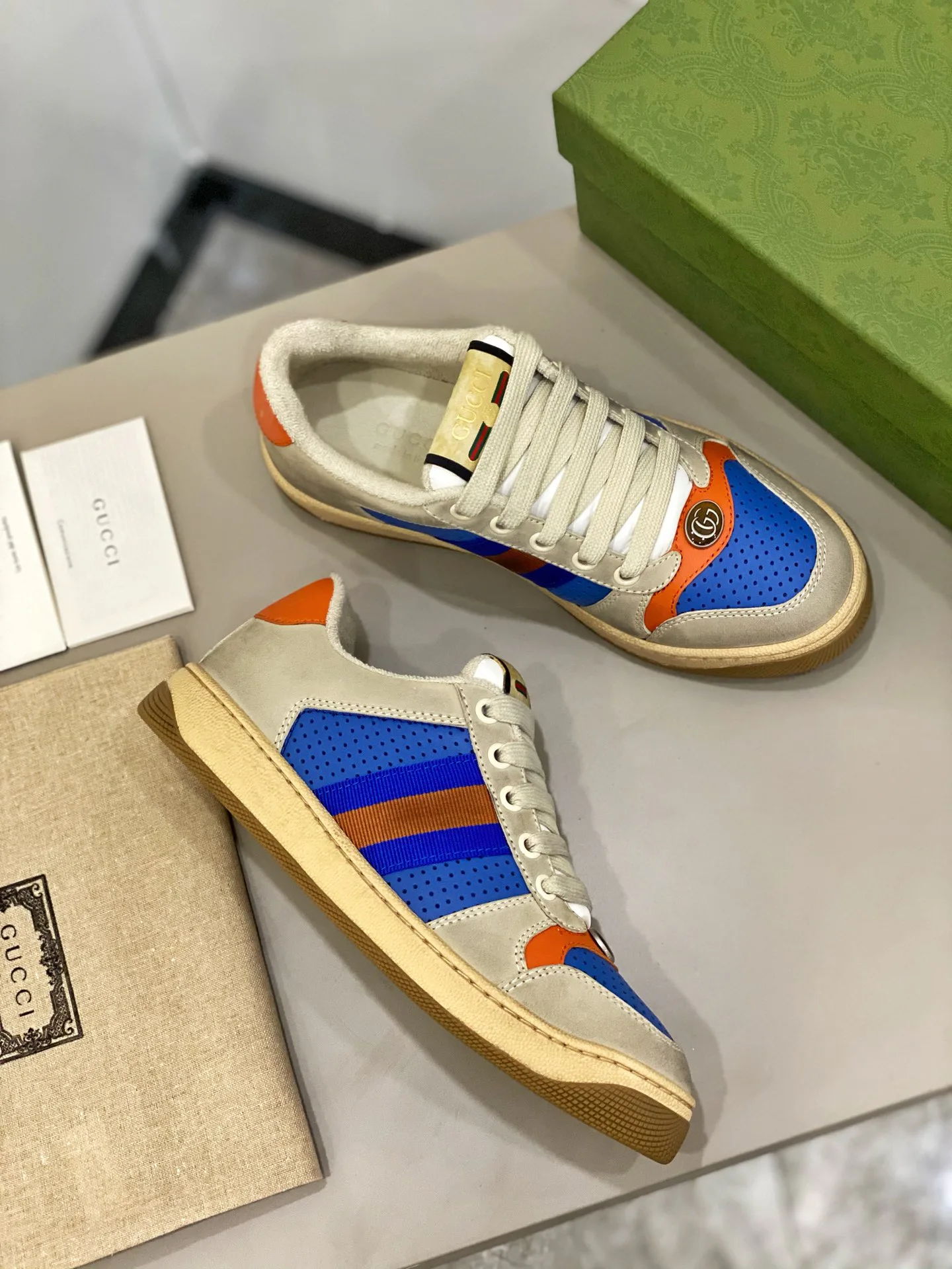 Кроссовки Женские Gucci 17620492