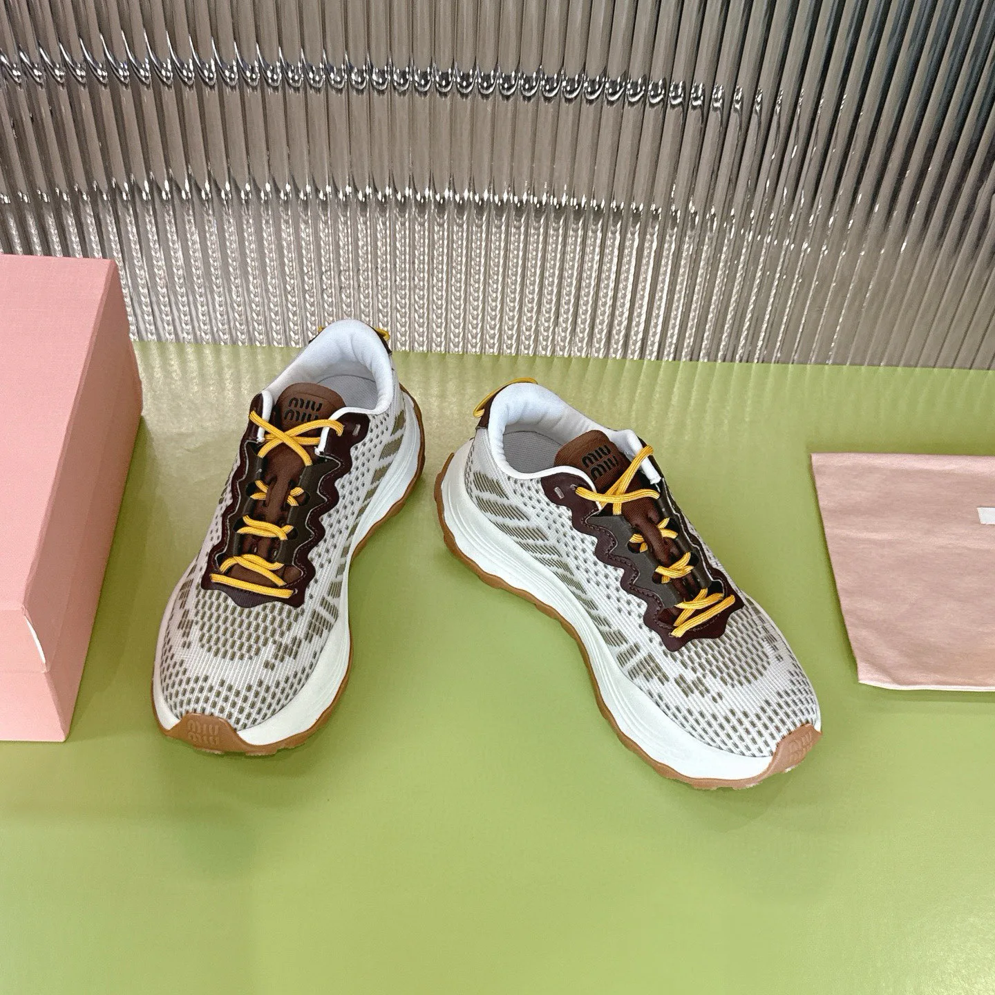 Кроссовки Женские Miu Miu 109603