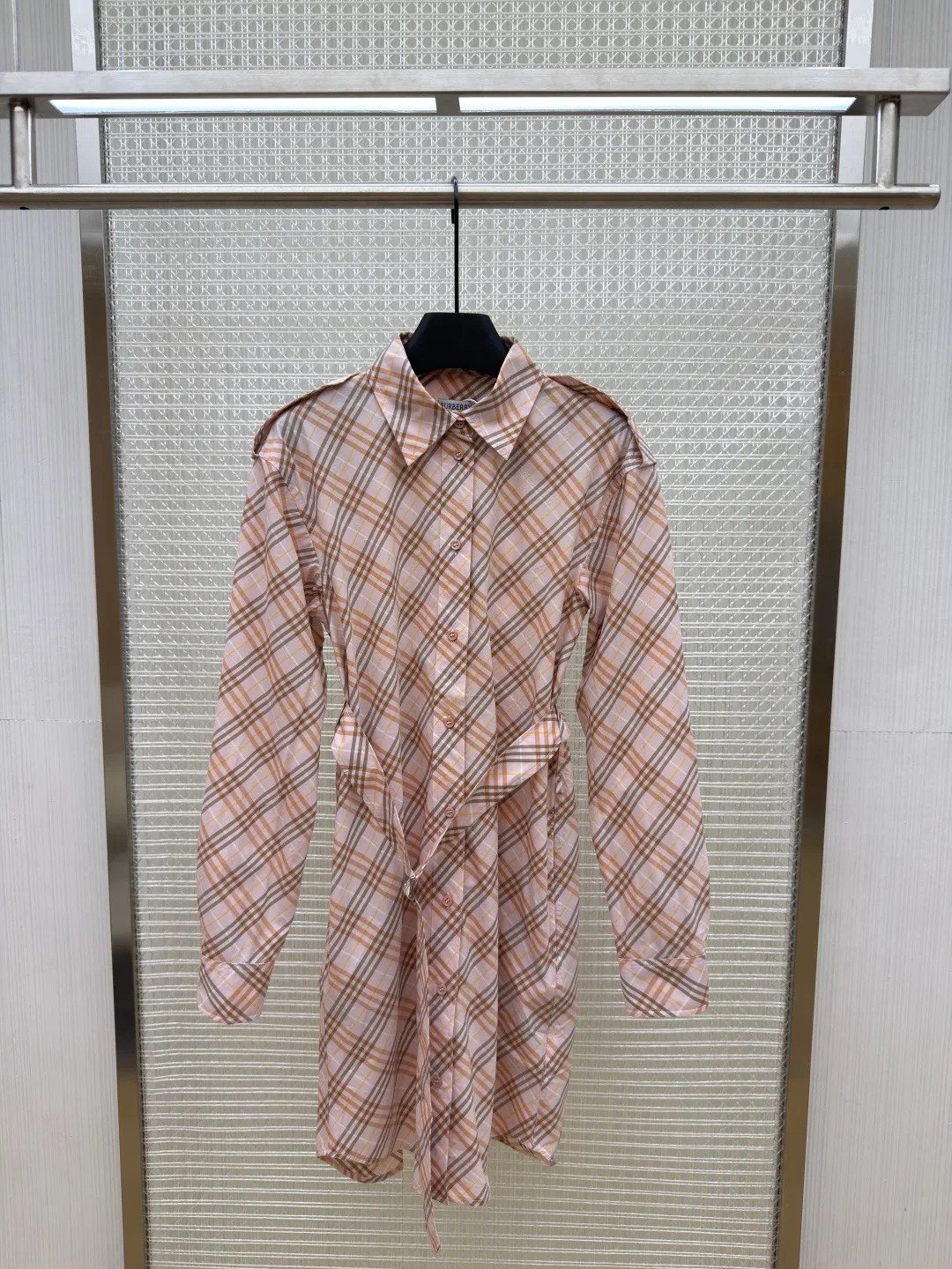 Рубашки Мужские Burberry 18359672