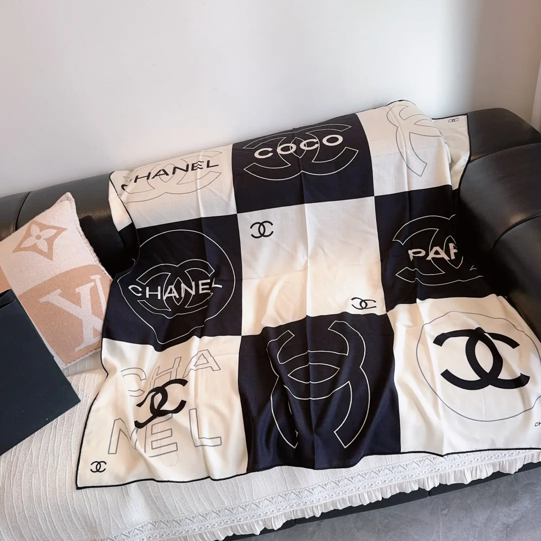 Платки Chanel 9816284