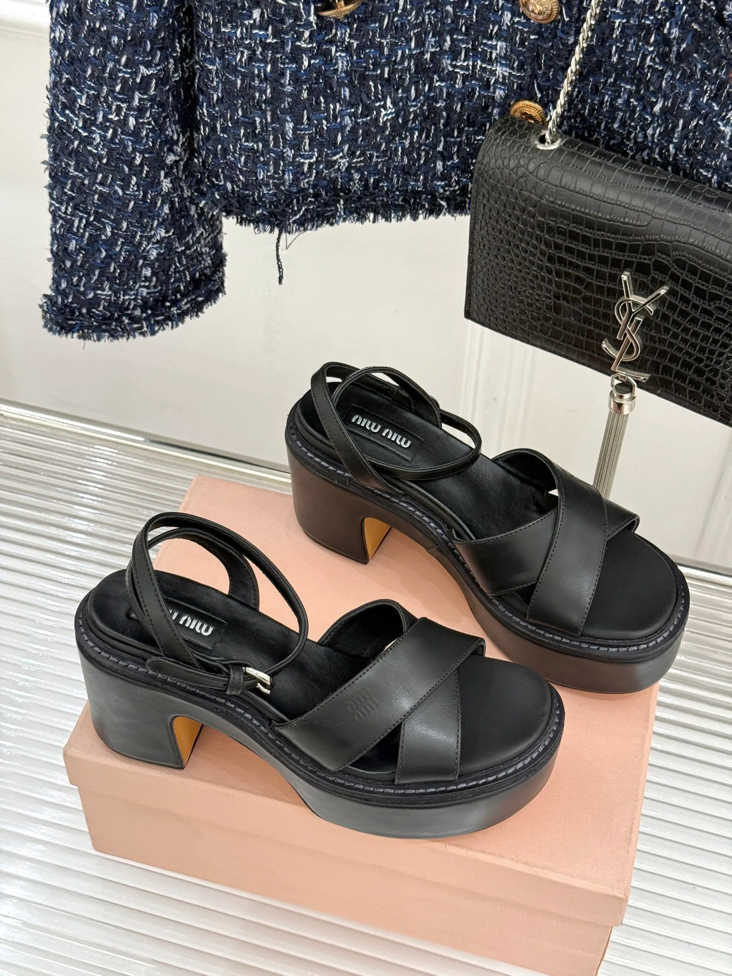 Босоножки Женские Miu Miu 11808997