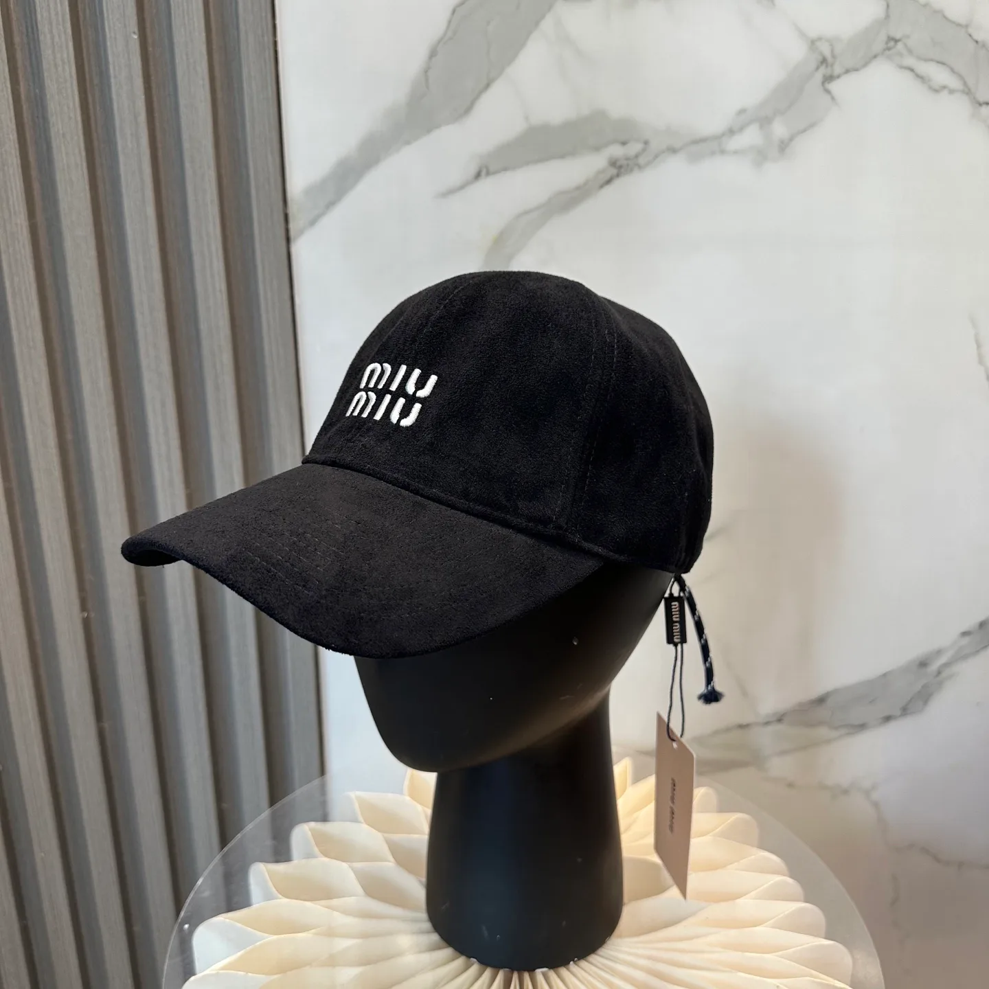 Головные Уборы Miu Miu 17411583