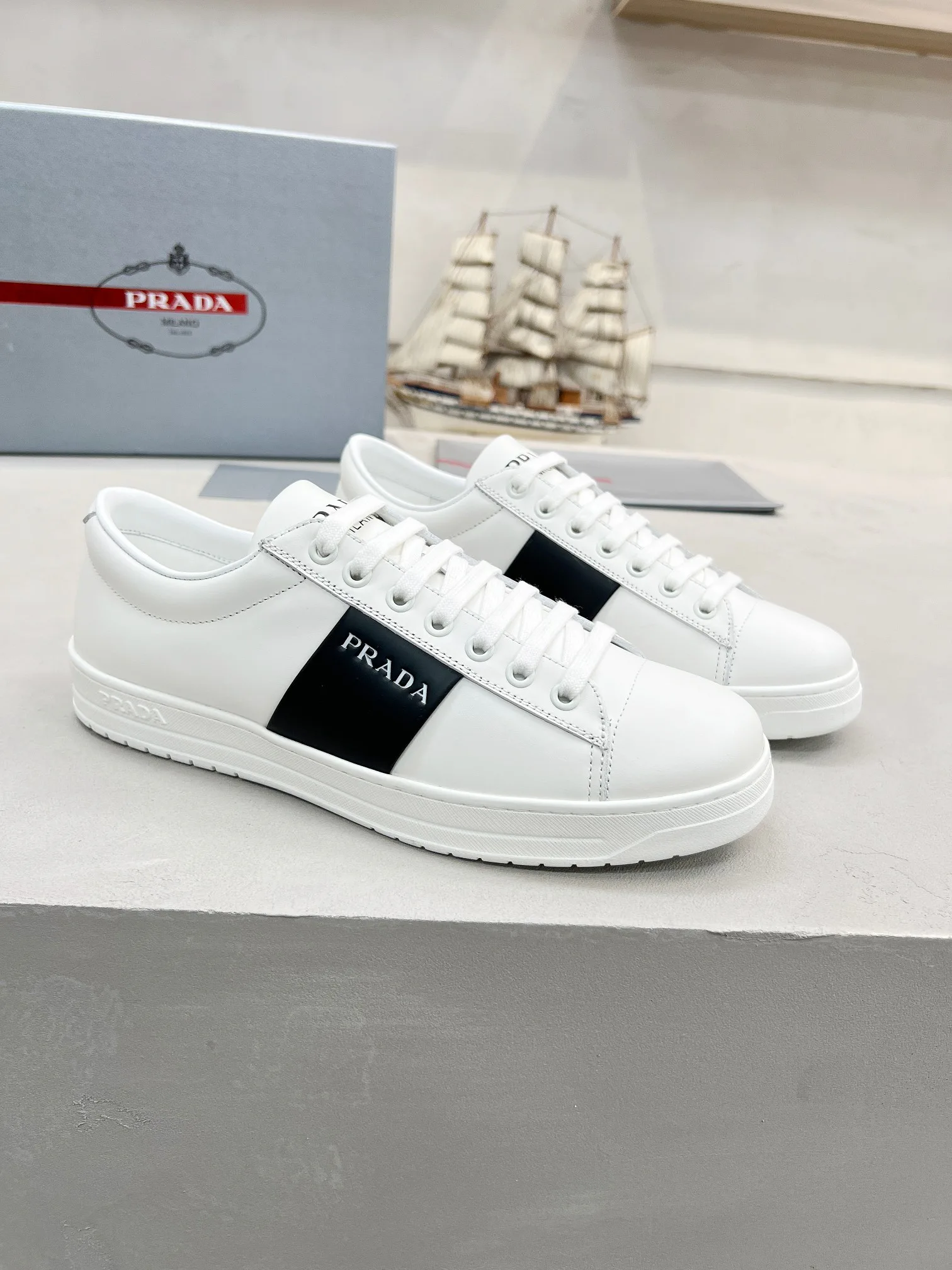 Лоферы И Туфли Мужские Prada 11670903