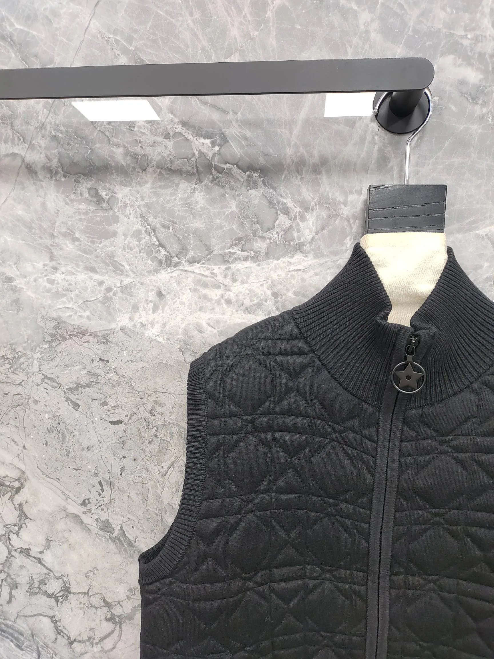 Жилеты Женские Christian Dior 17954007