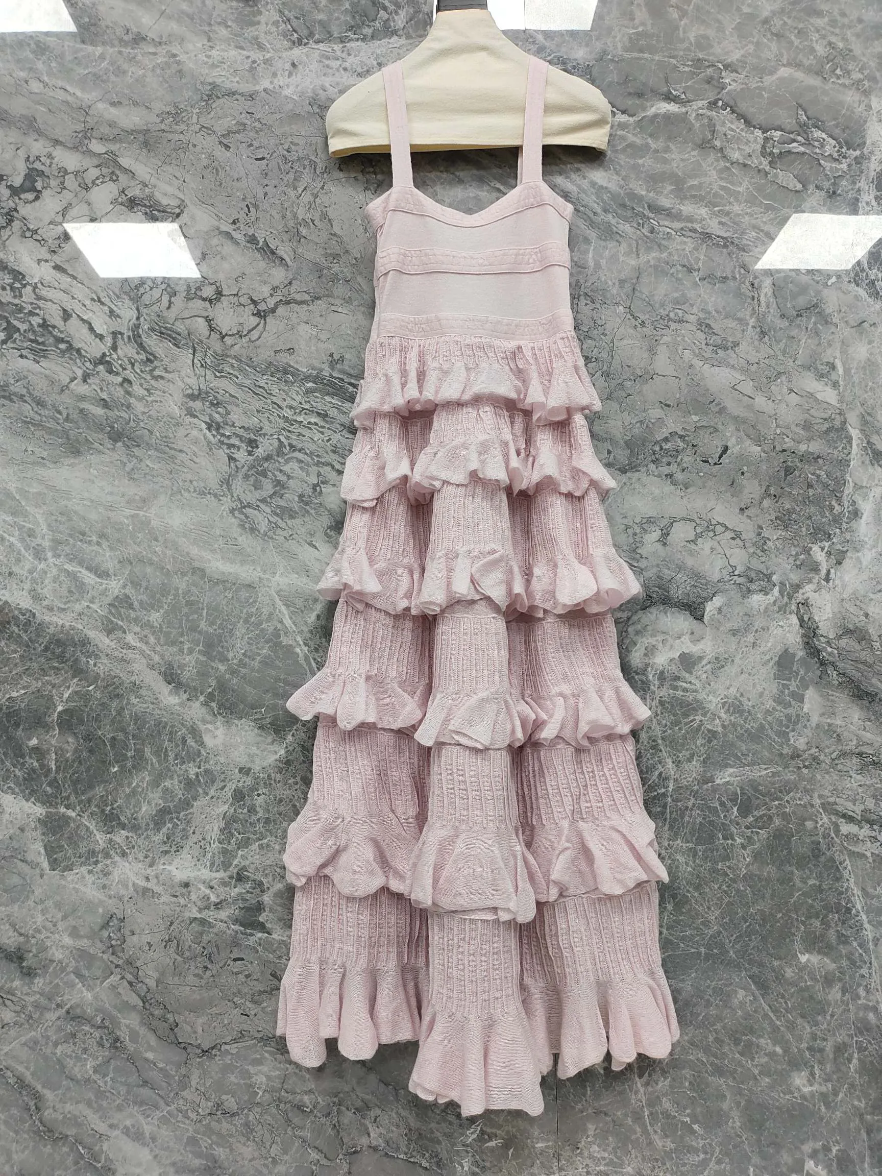 Платья Женские Chanel 11550234