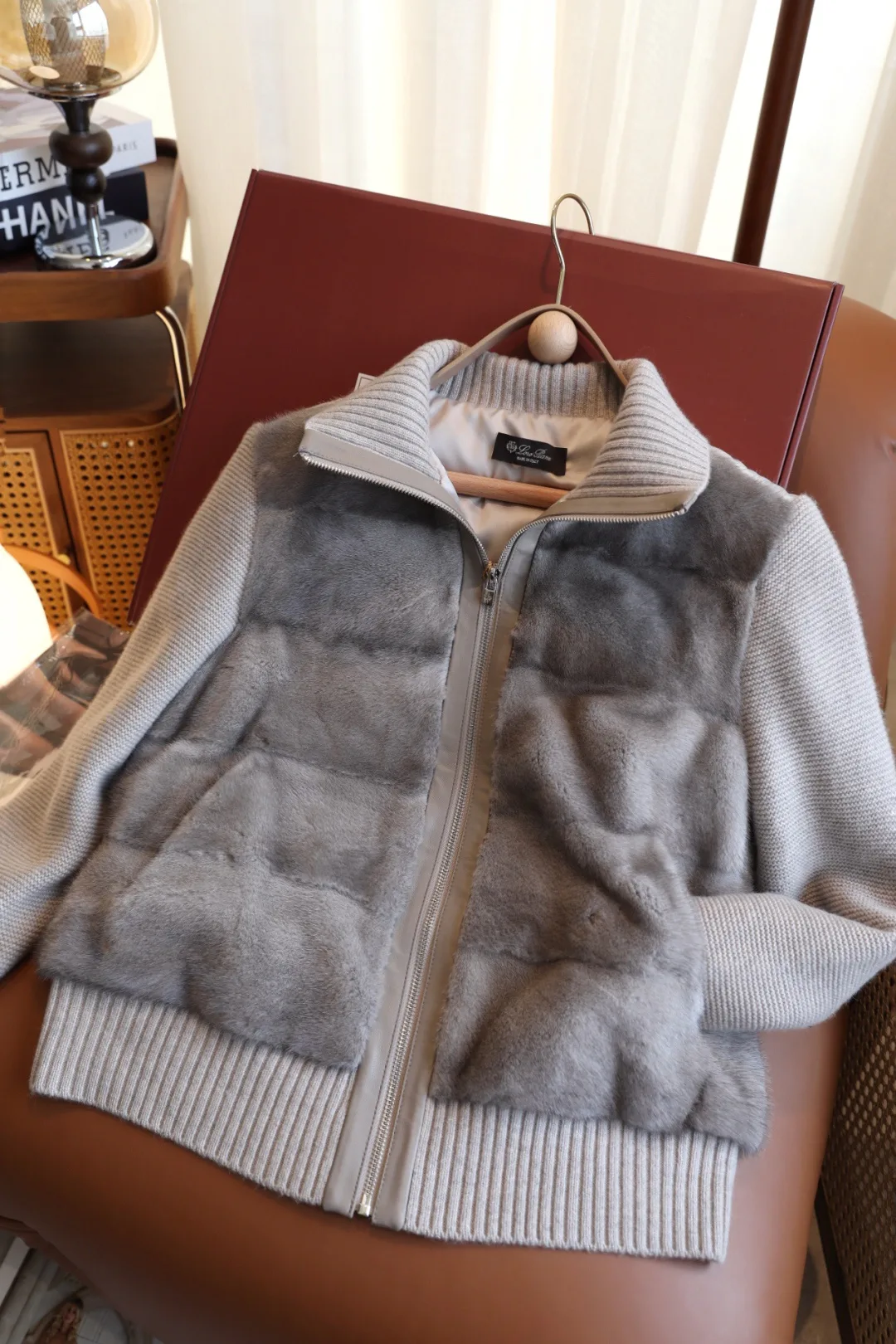 Куртки И Пуховики Женские Loro Piana 18265951
