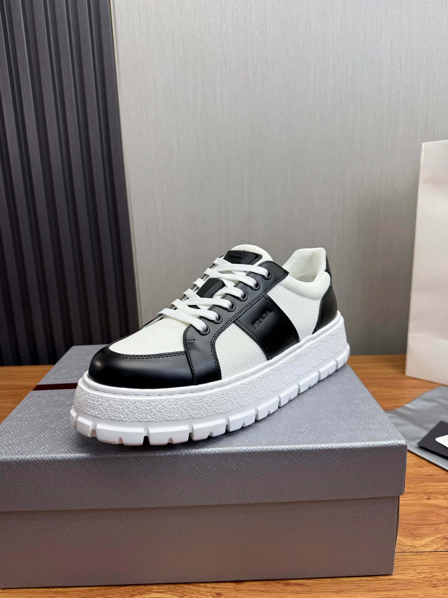 Лоферы И Туфли Мужские Prada 13537373