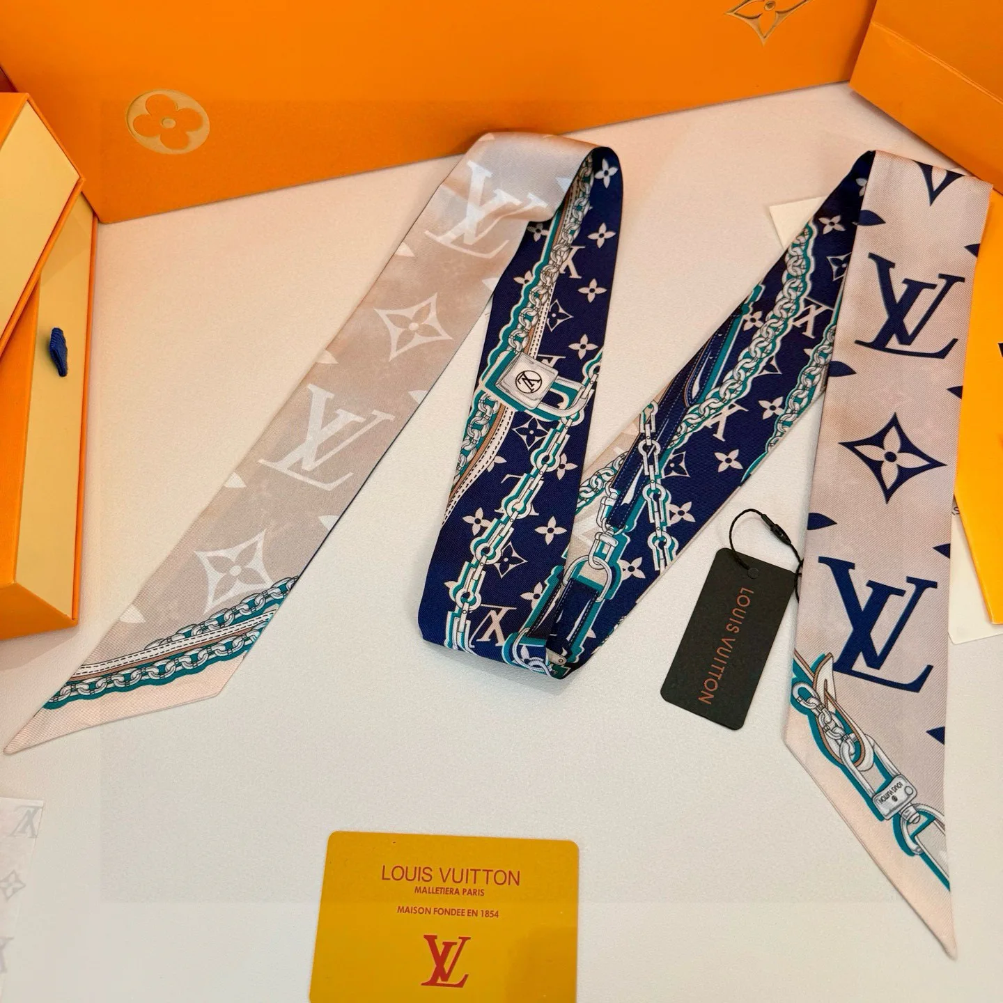 Платки Louis Vuitton 12918467