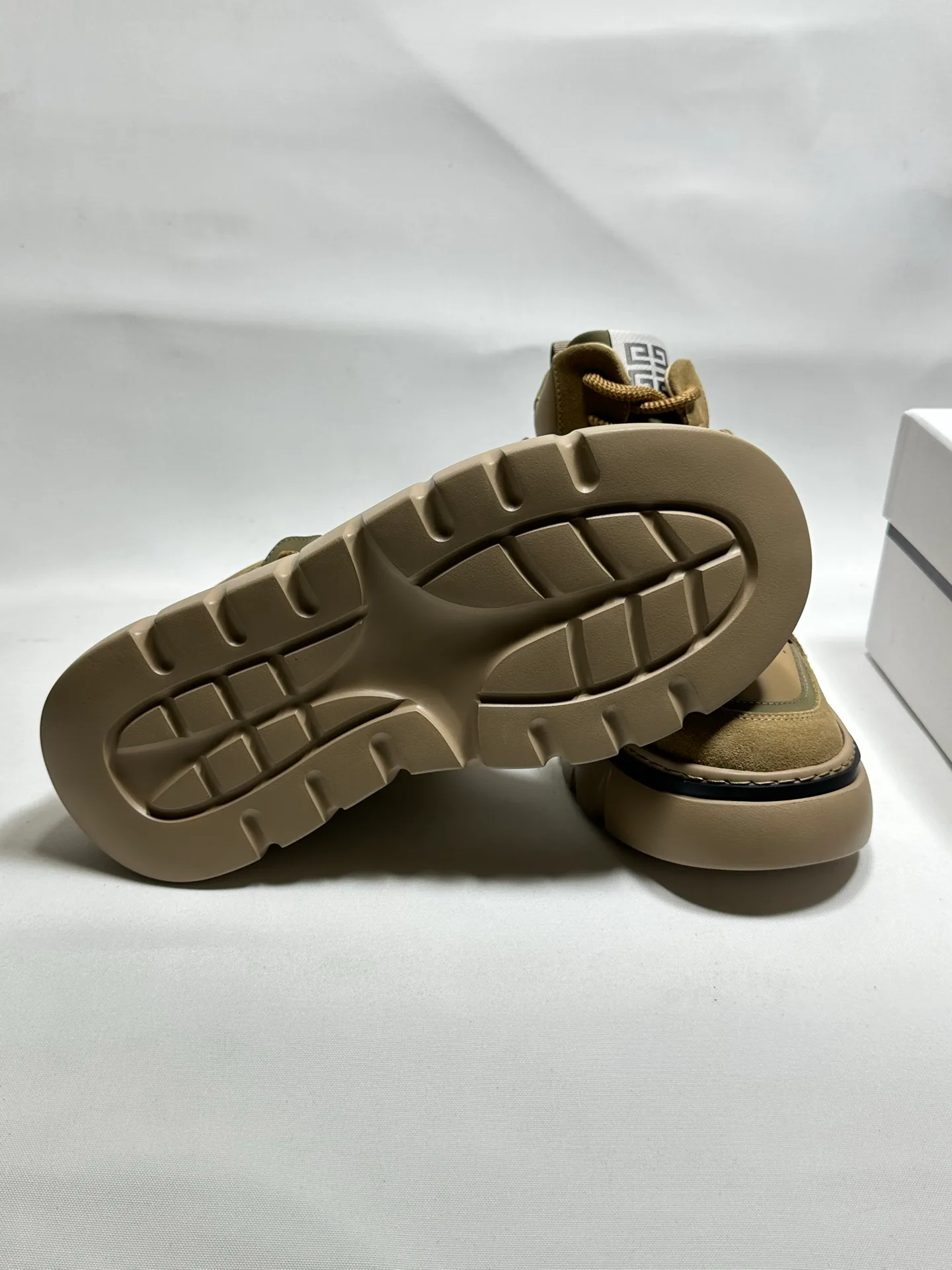 Кроссовки Мужские Givenchy 254923