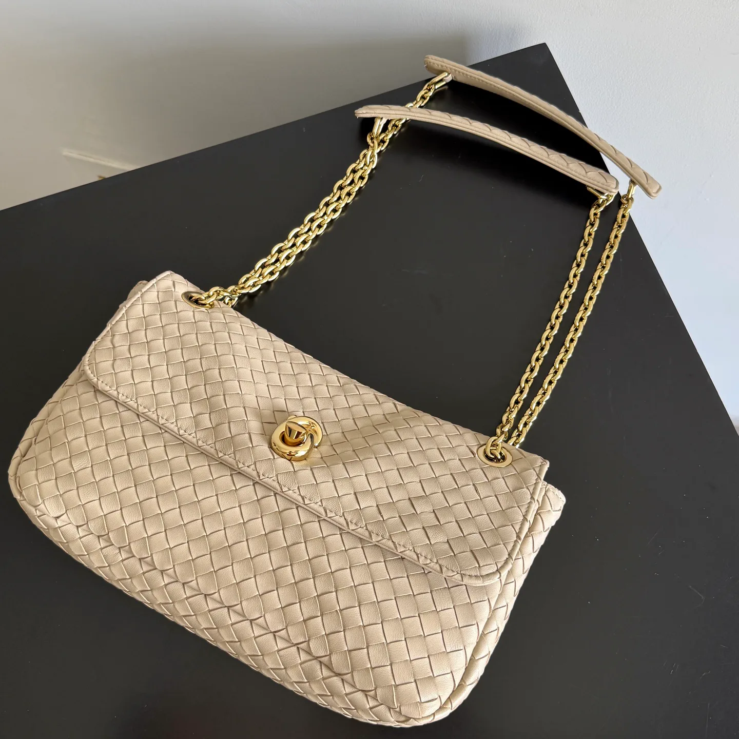 Классические Сумки Женские Bottega Veneta 16953798