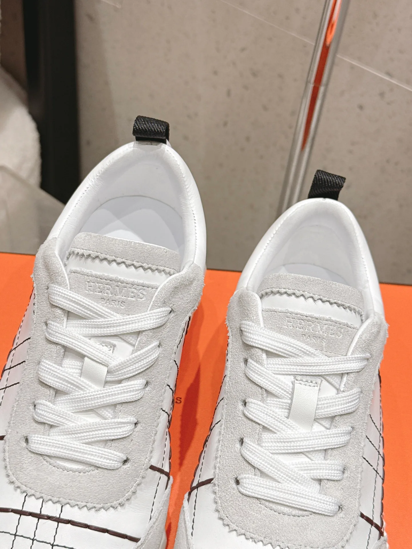 Кроссовки Женские Hermes 11011619