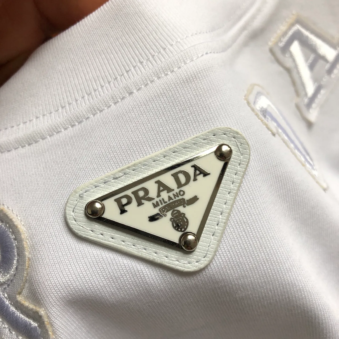 Футболки Женские Prada 10542500