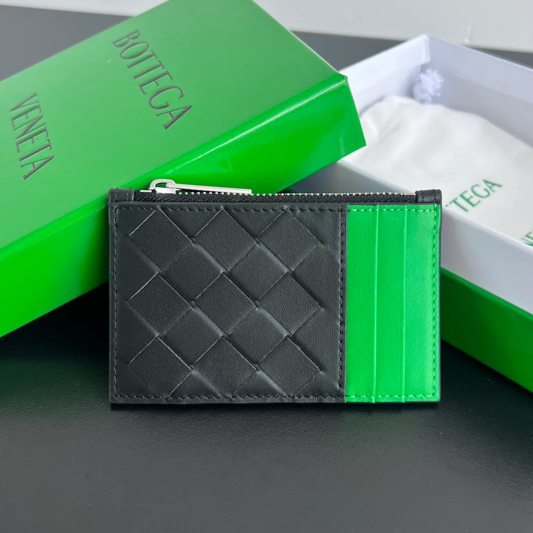 Клатчи Женские Bottega Veneta 18748967