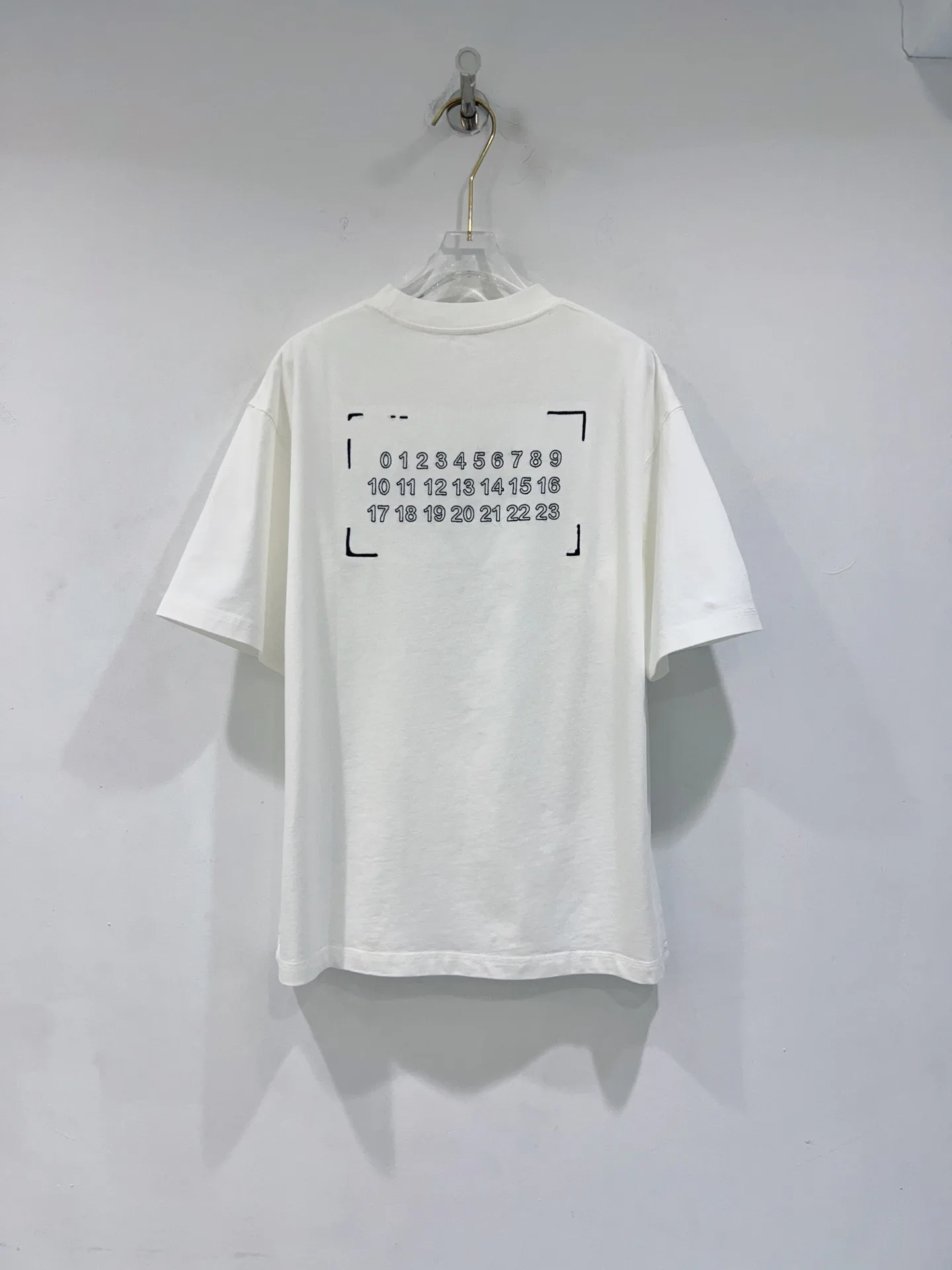 Футболки Женские Maison Margiela 13083414