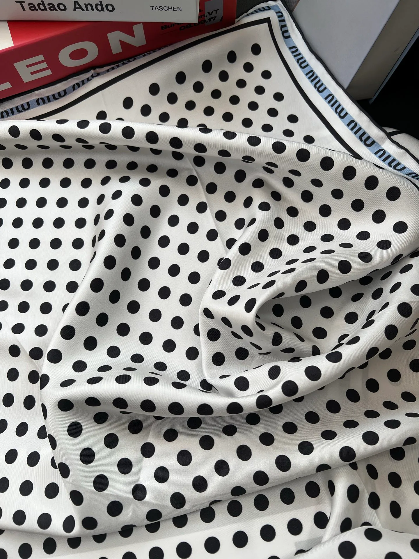 Шарфы Miu Miu 859954