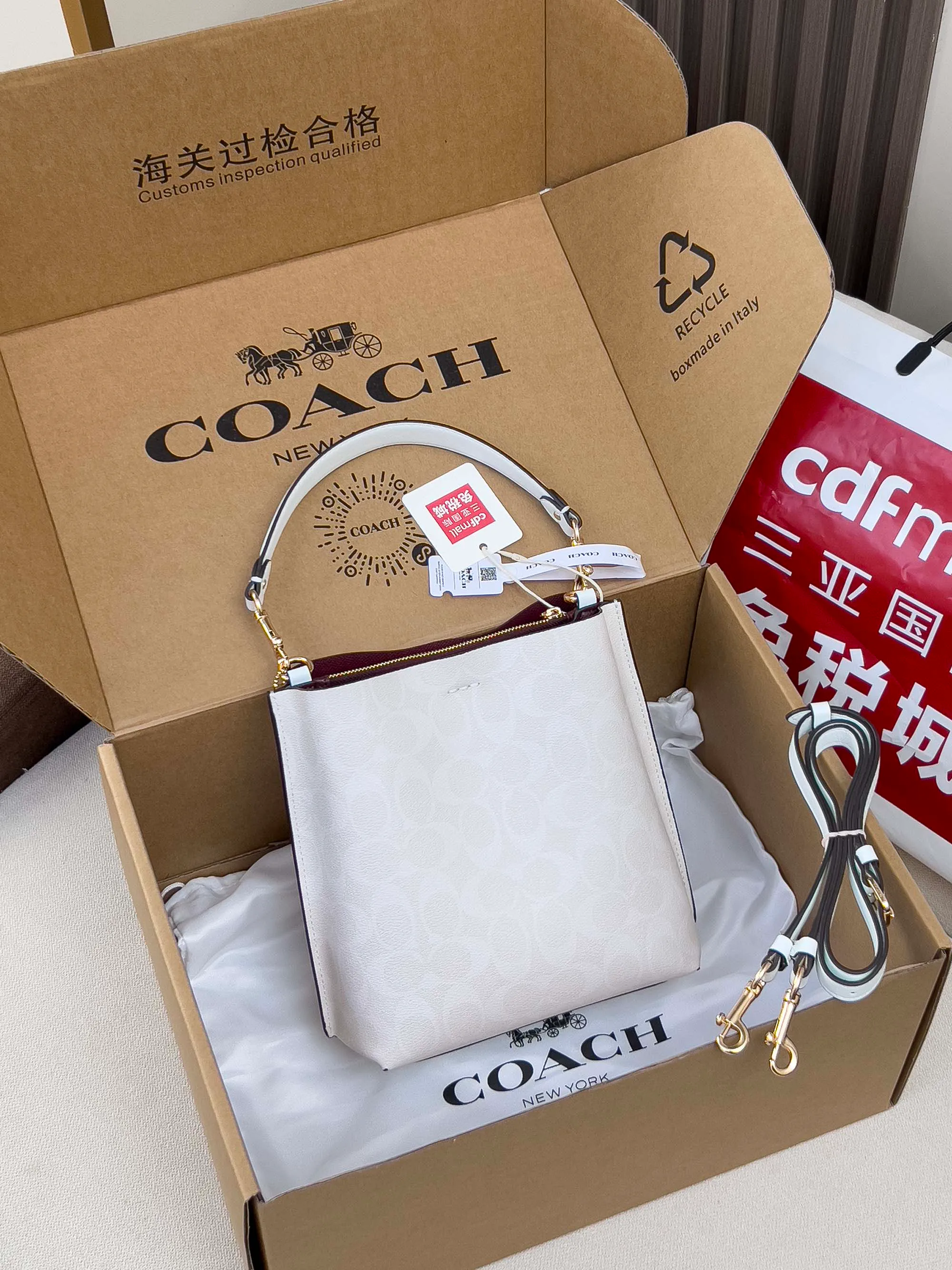 Сумки На Ремне Женские Coach 11204166