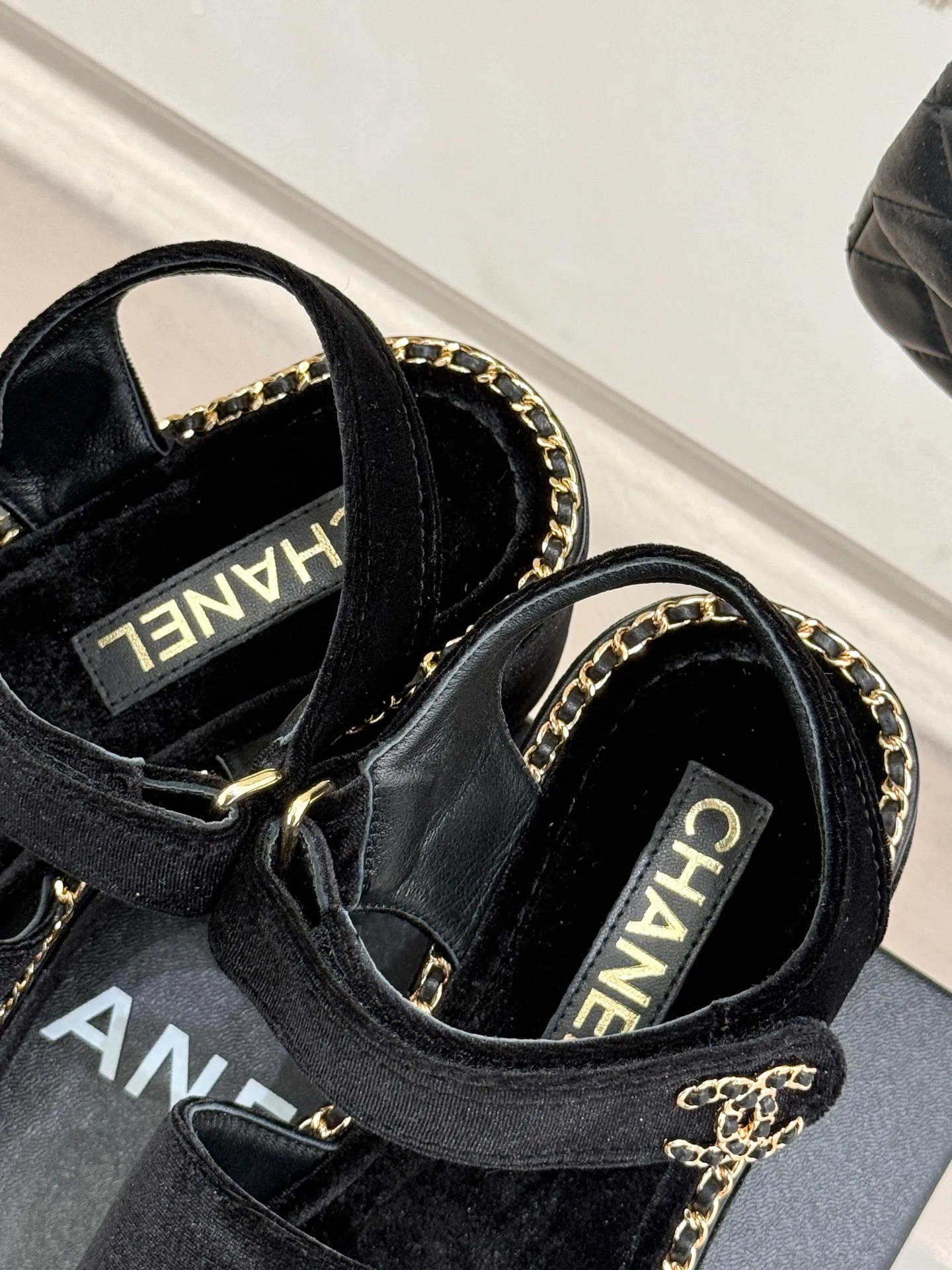 Сандалии Женские Chanel 3425659