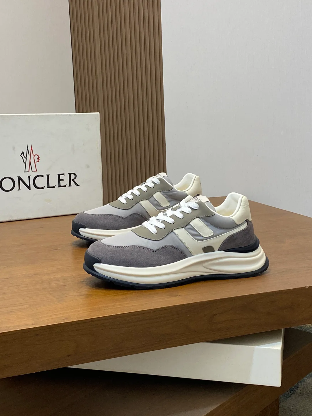 Кроссовки Мужские Moncler 11917396