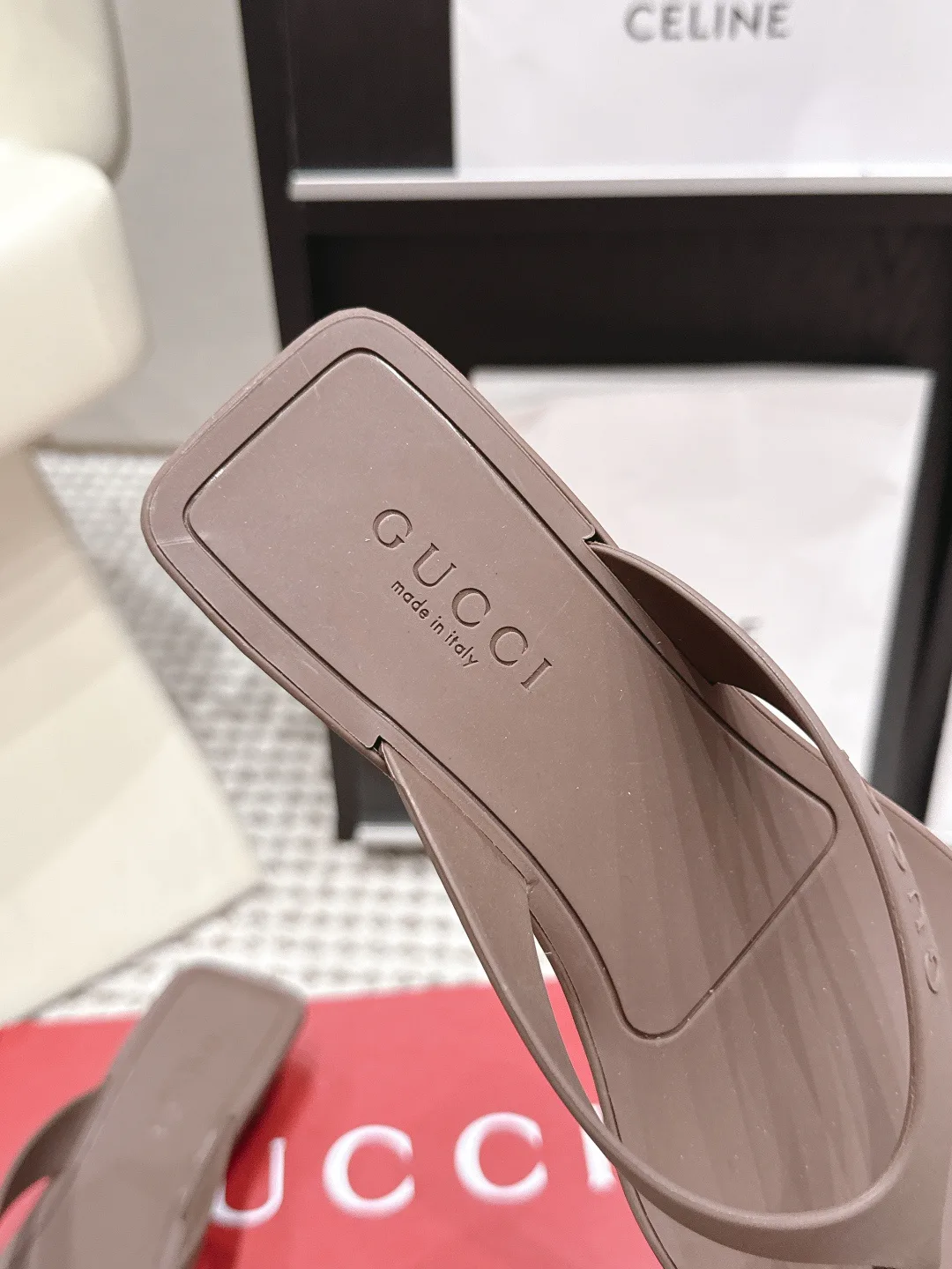 Шлепанцы Женские Gucci 17657674