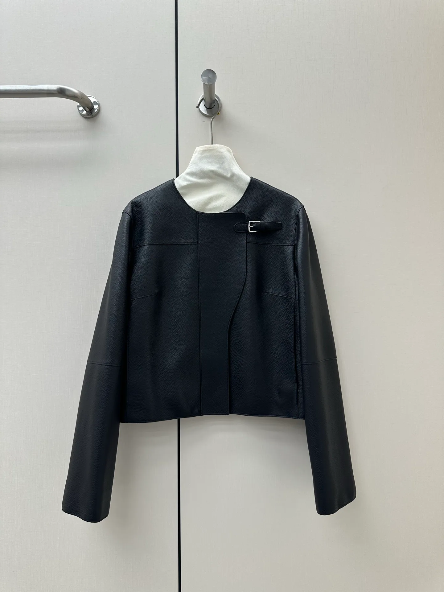 Кожаные Куртки И Дублёнки Женские Hermes 17940572