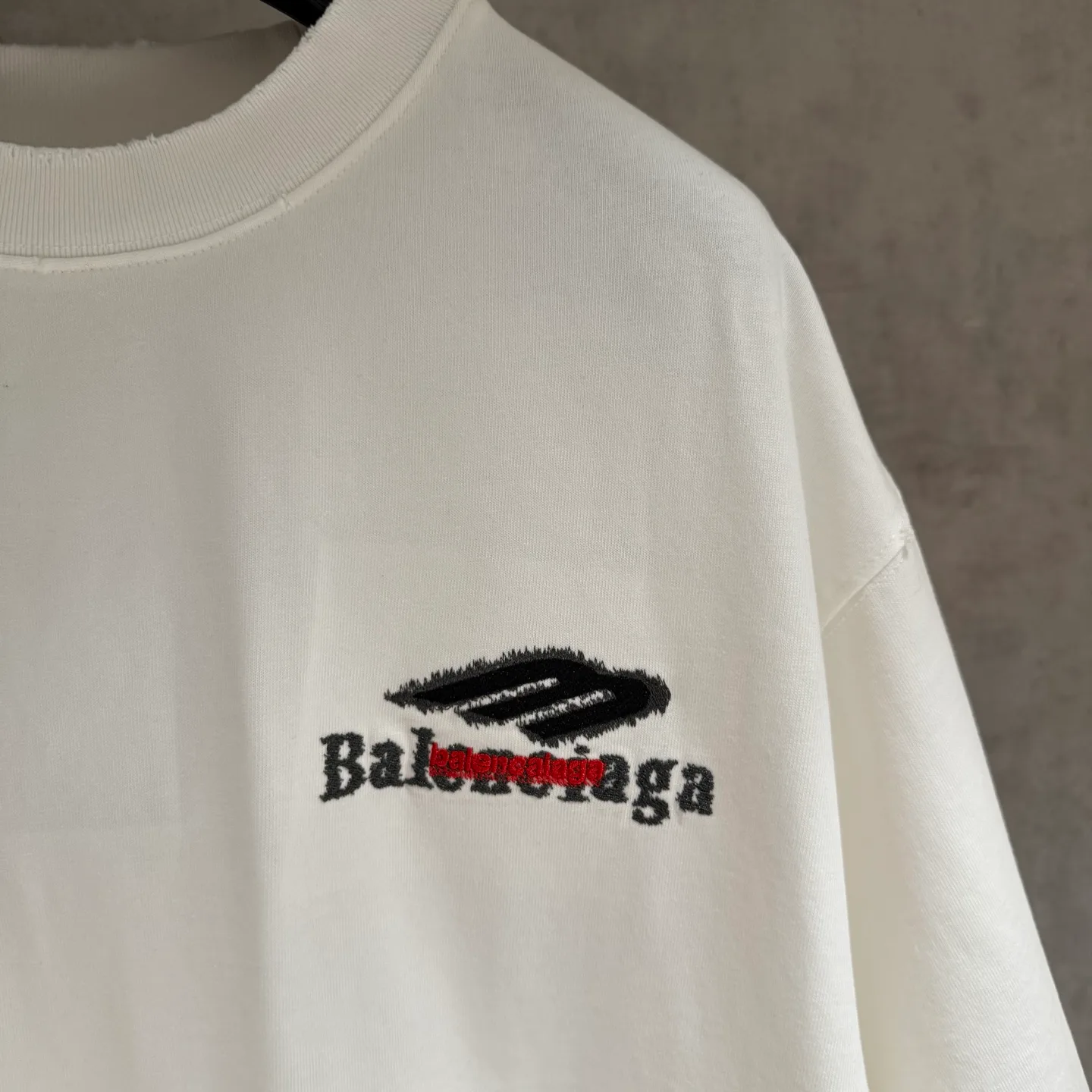 Футболки Женские Balenciaga 10310795