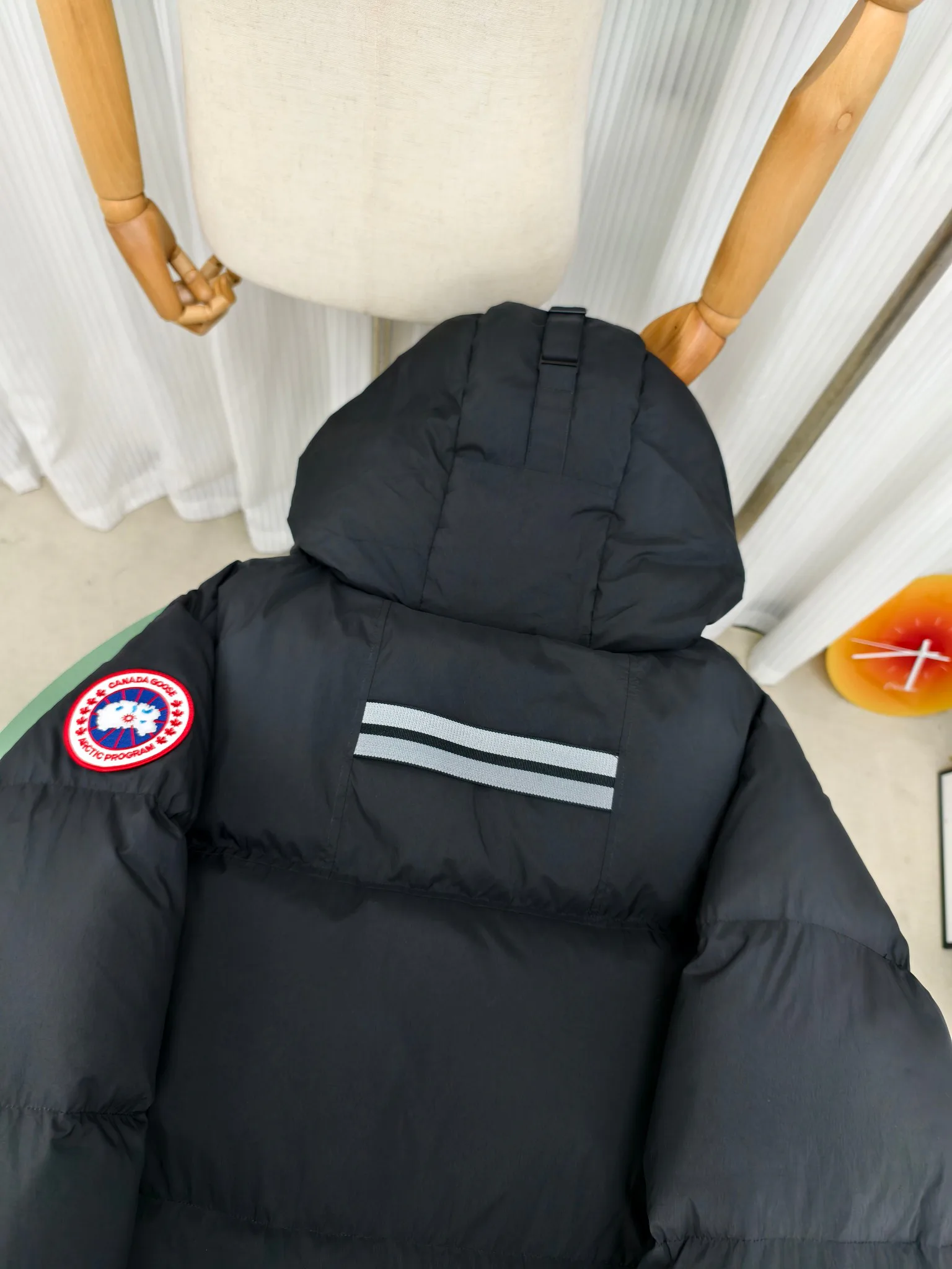 Пуховики Женские Canada Goose 359863