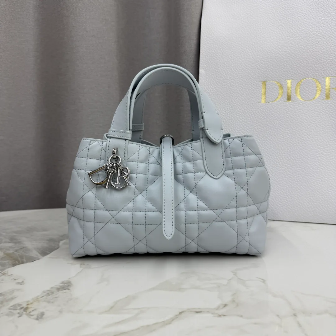 Классические Сумки Женские Christian Dior 11905827