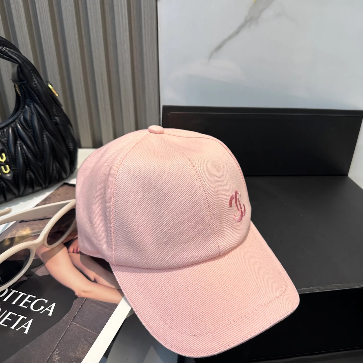 Головные Уборы Chanel 12764976