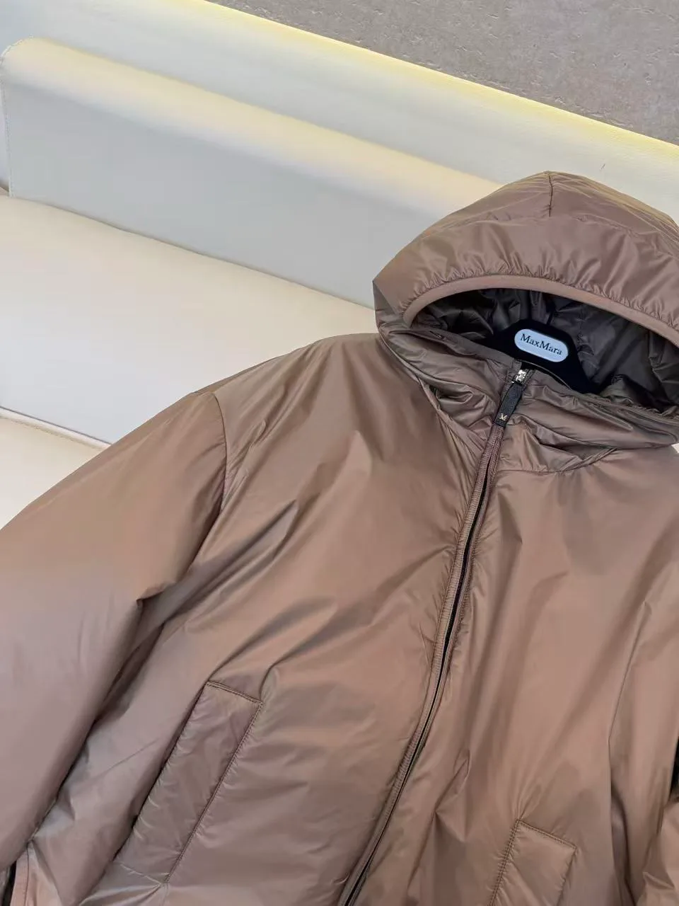 Куртки И Пуховики Женские Max Mara 18978327