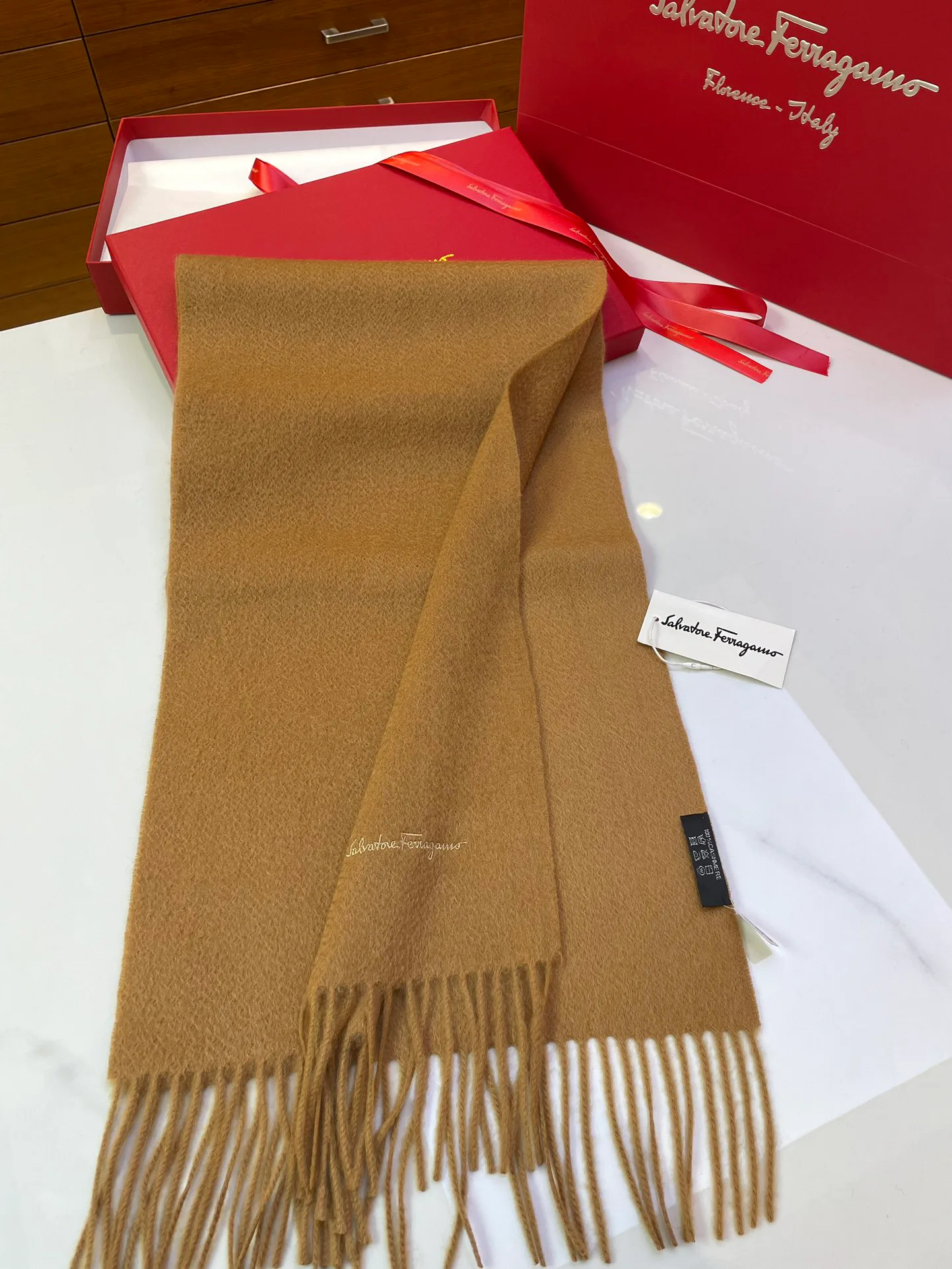 Шарфы Salvatore Ferragamo 76792