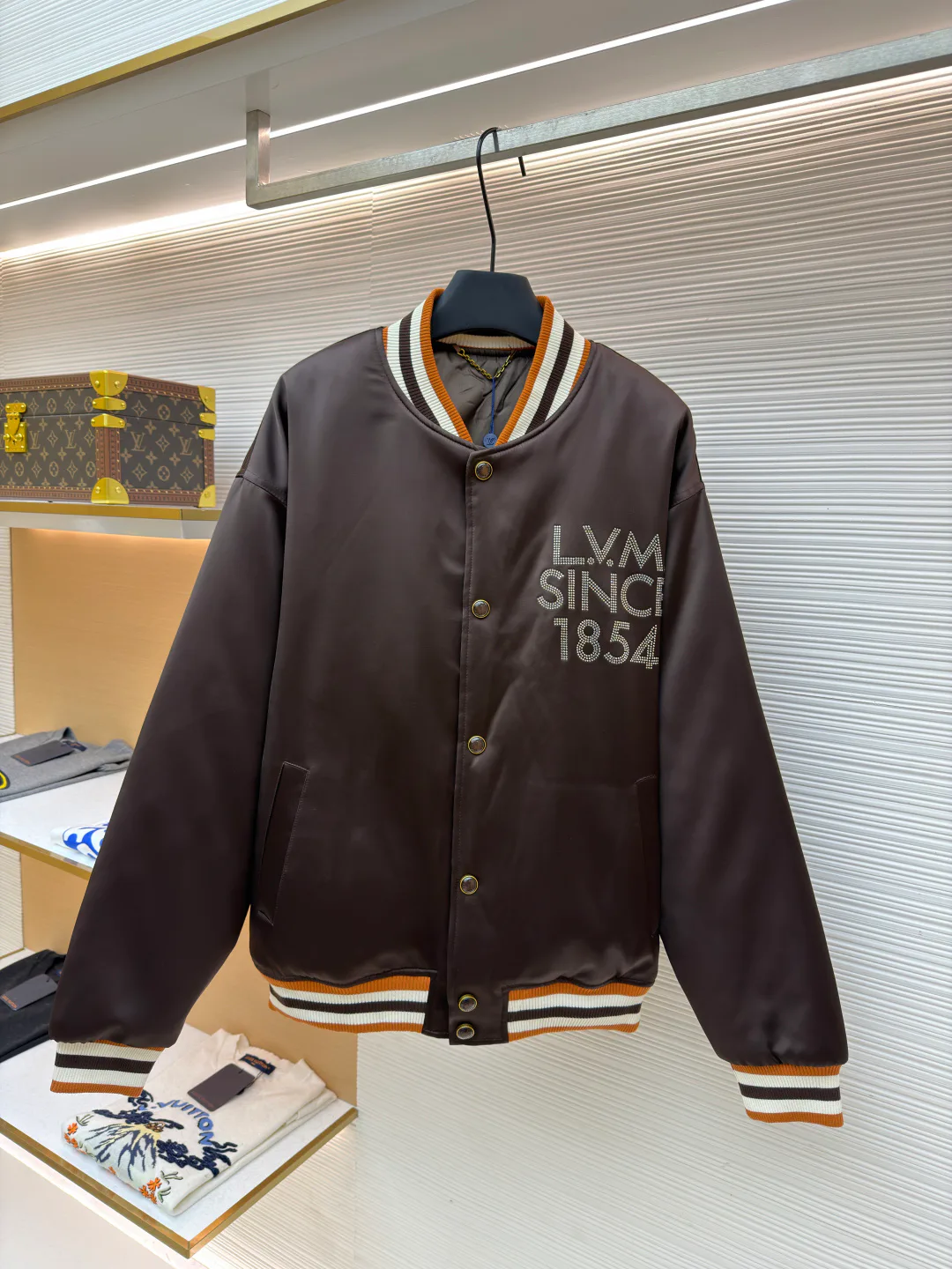 Куртки И Пуховики Мужские Louis Vuitton 1270662