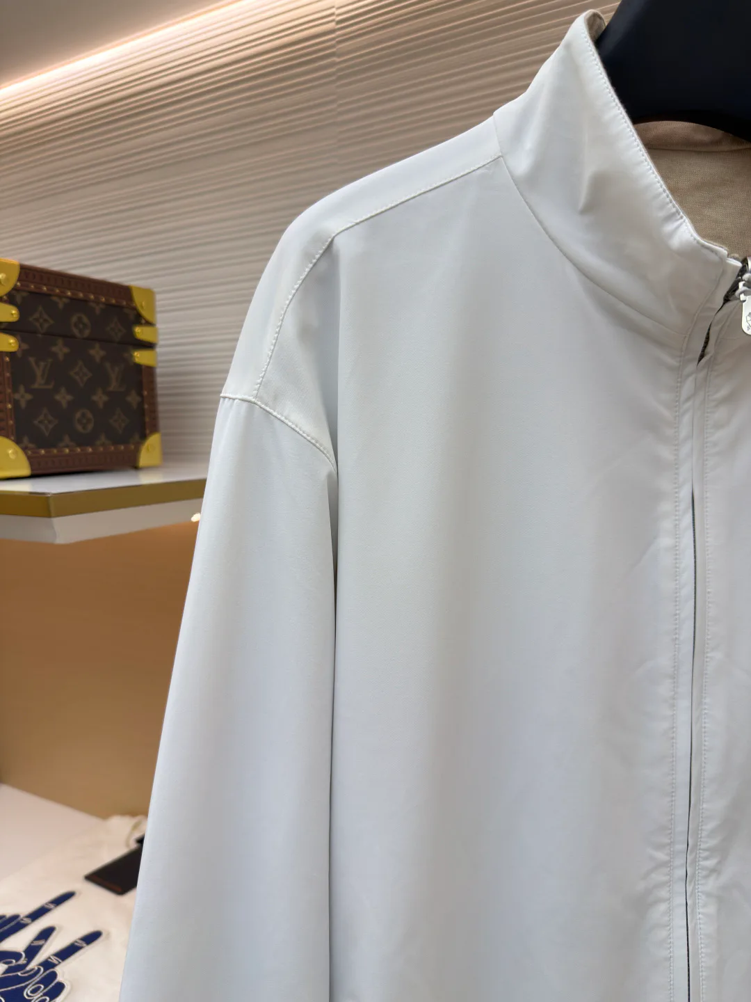 Куртки И Пуховики Мужские Brunello Cucinelli 18209743