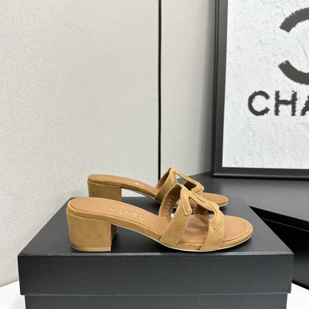 Босоножки Женские Chanel 11579291