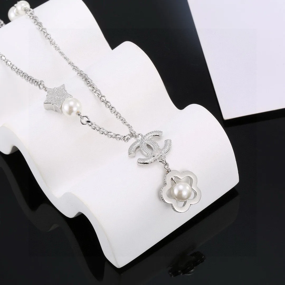 Бижутерия Chanel 11689