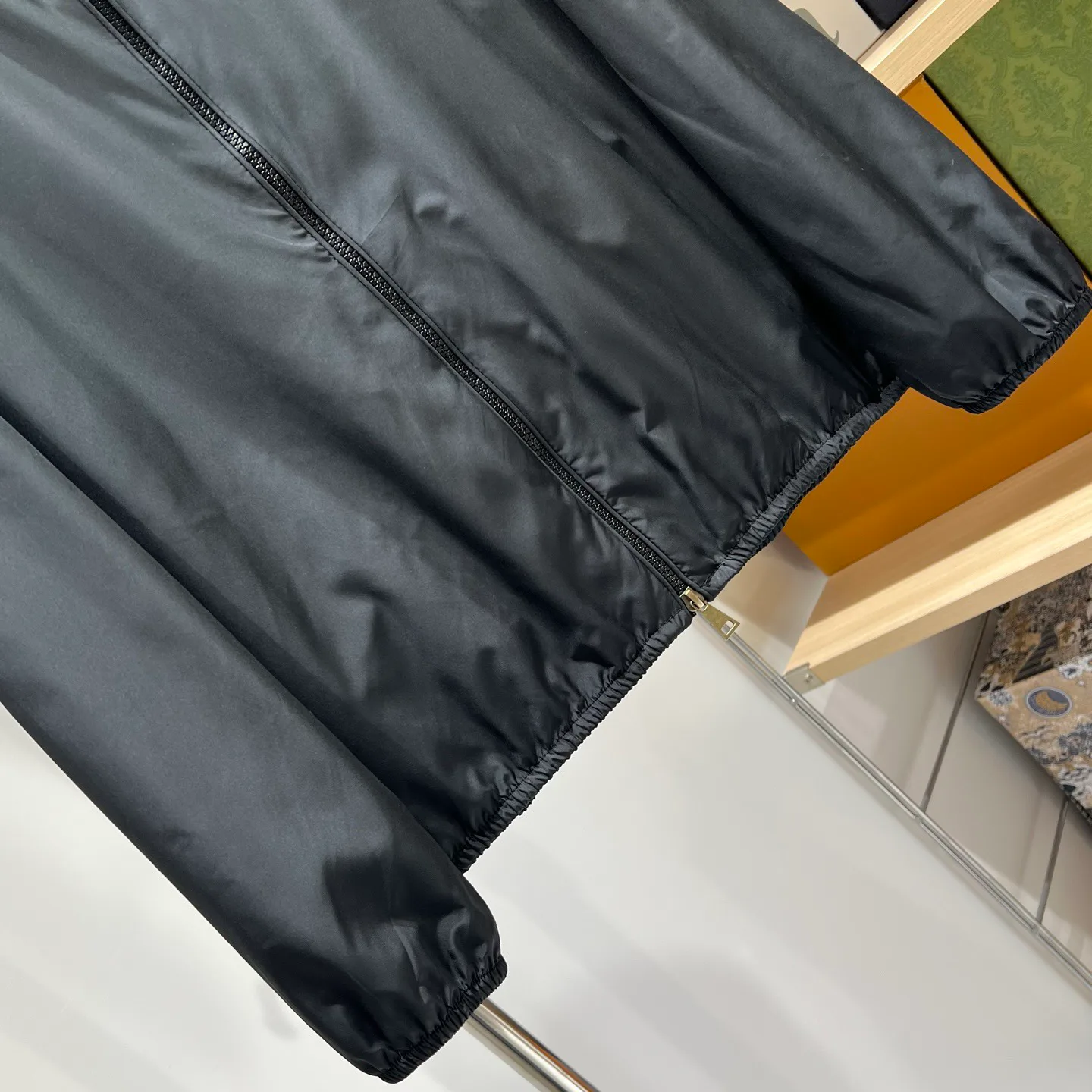 Куртки И Пуховики Женские Moncler 12778577