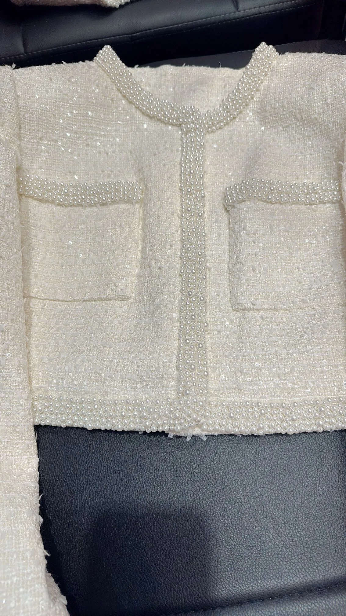 Куртки И Пуховики Женские Chanel 29782