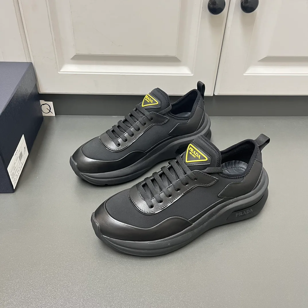 Кроссовки Мужские Prada 2575575