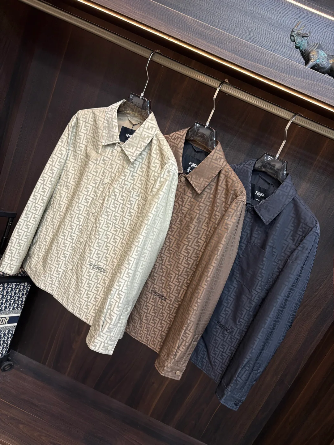 Куртки И Пуховики Мужские Fendi 17925293