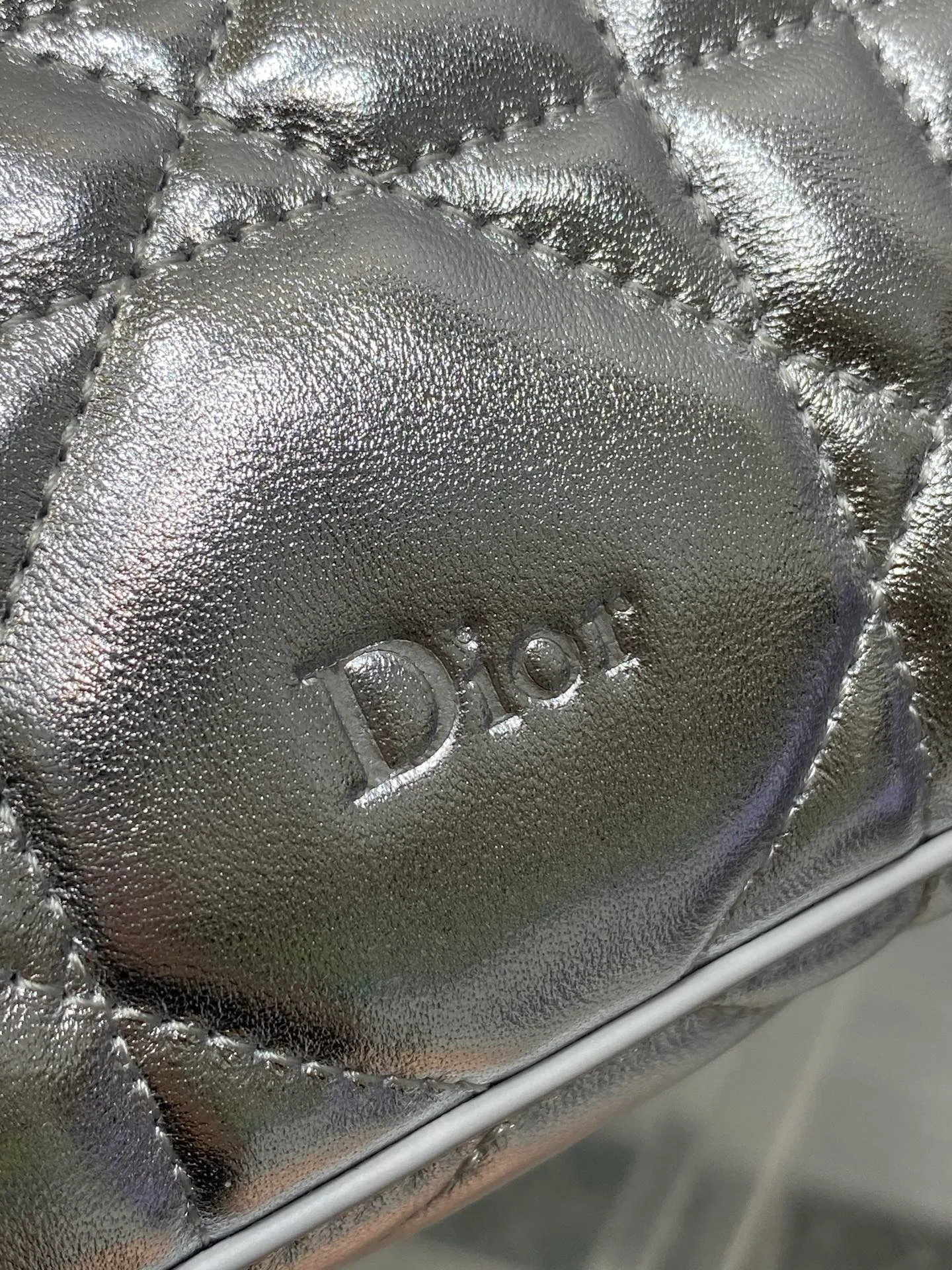 Классические Сумки Женские Christian Dior 17629525