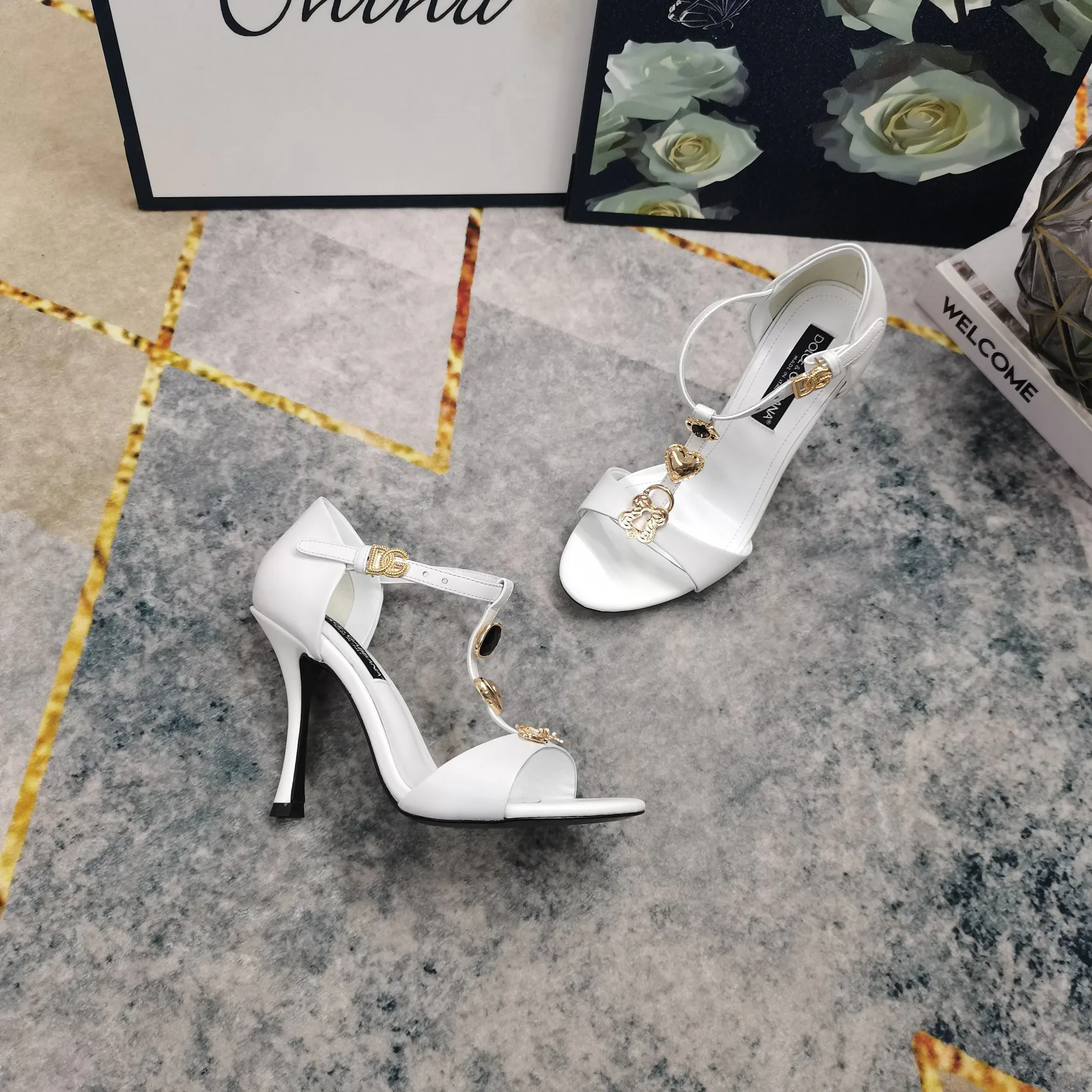 Босоножки Женские Dolce & Gabbana 11247972