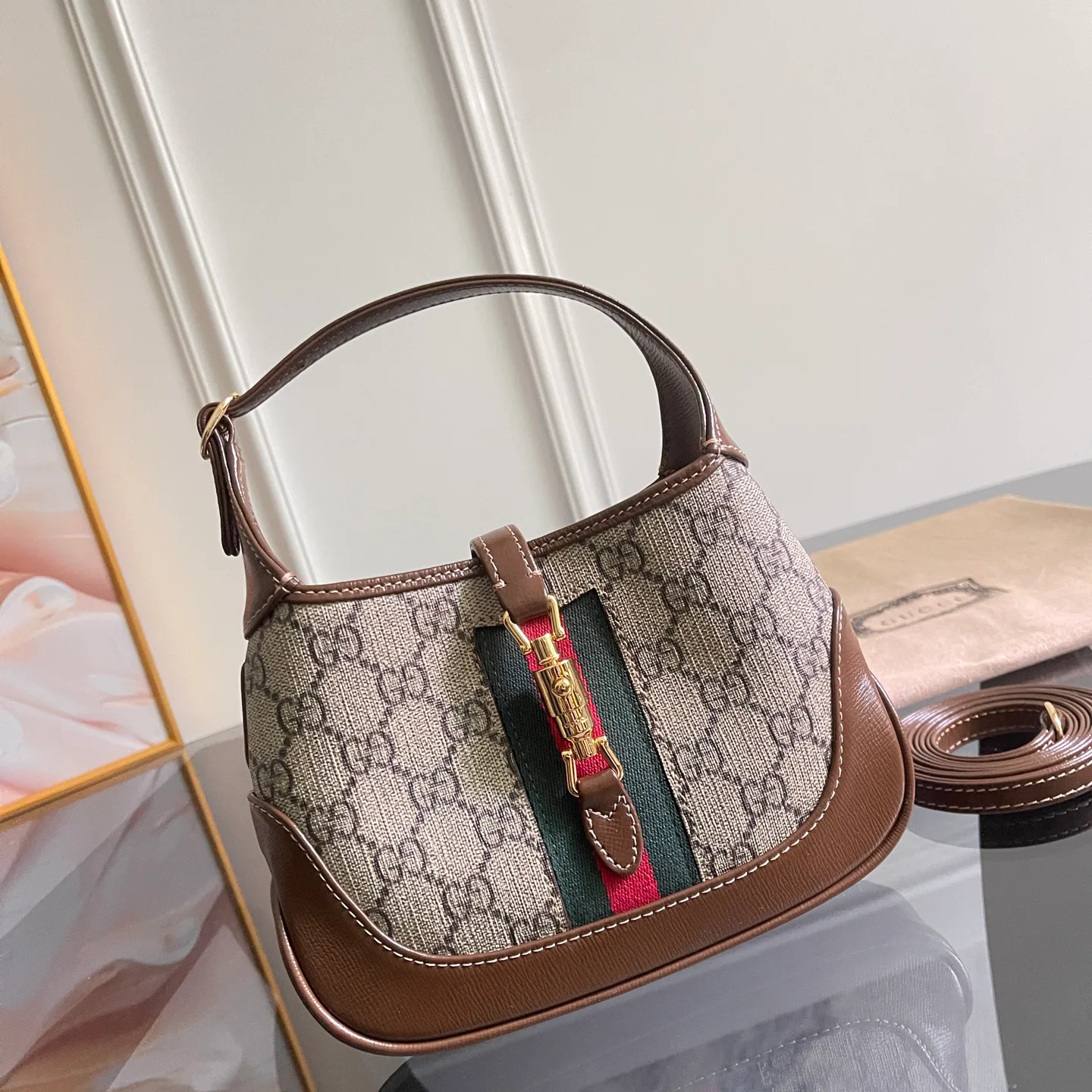 Классические Сумки Женские Gucci 13558913