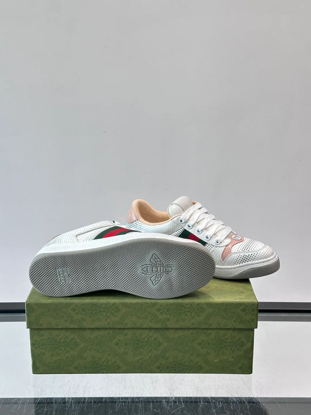 Кроссовки Мужские Gucci 18142193