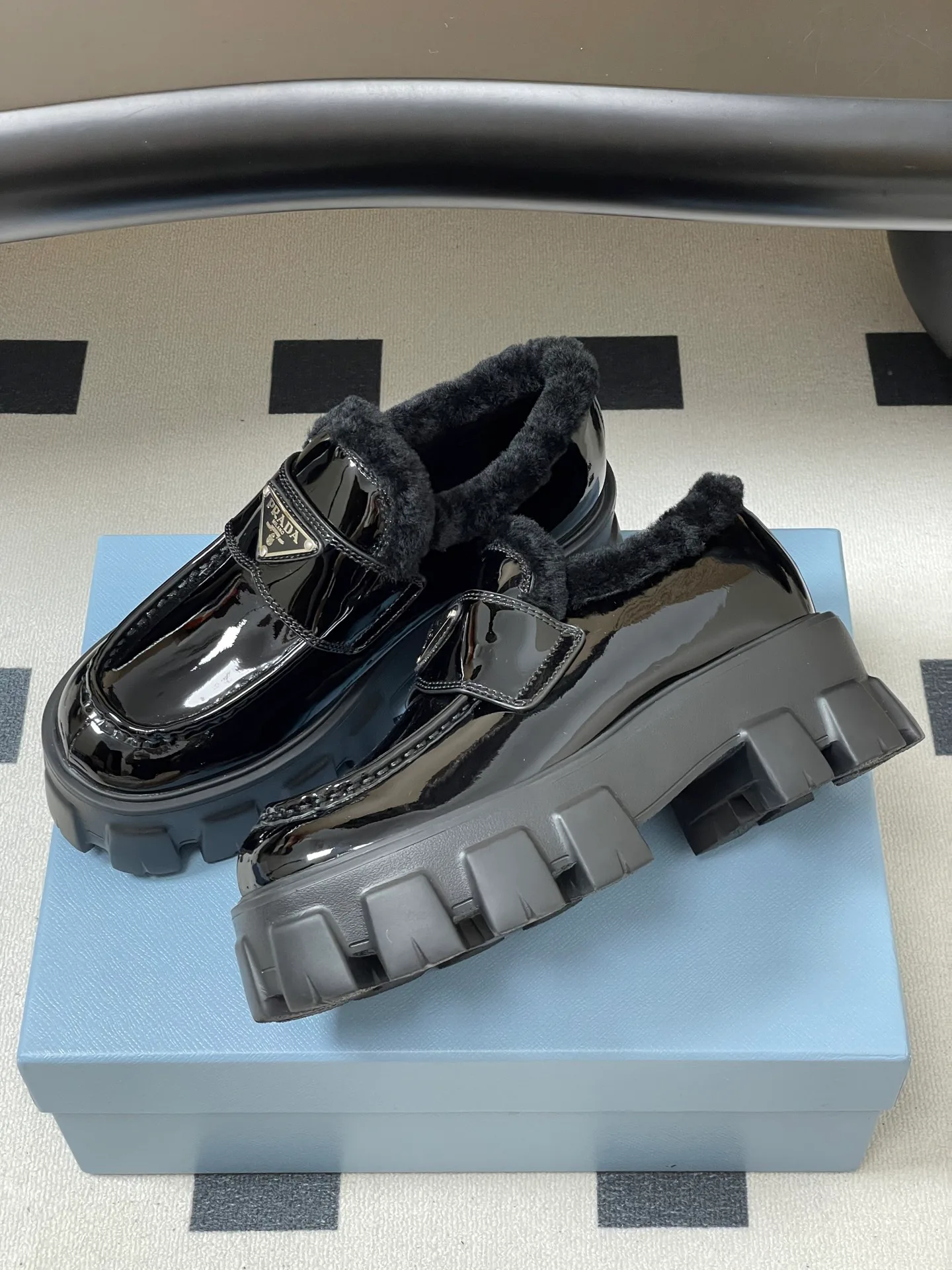 Лоферы Женские Prada 299836