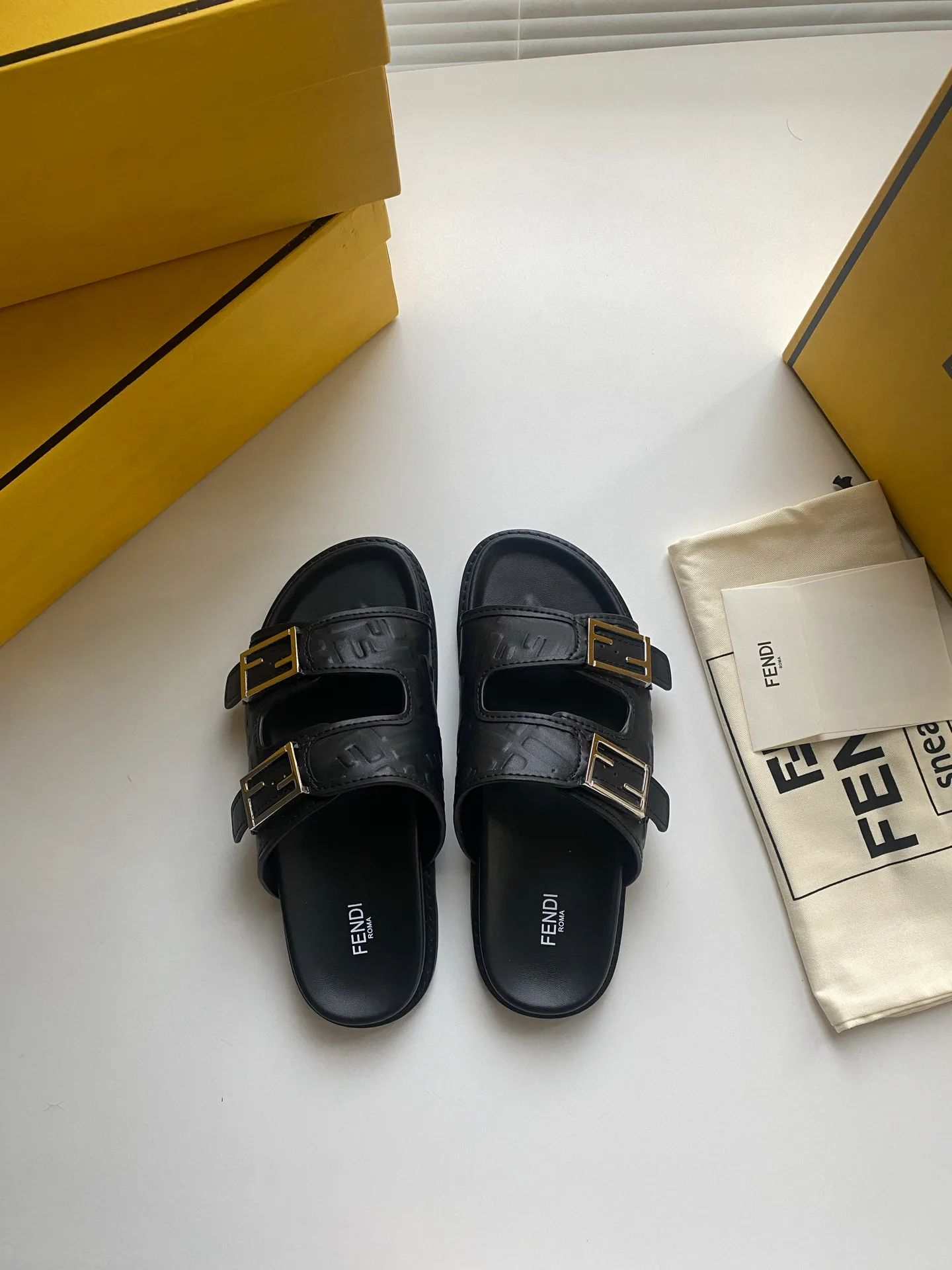 Шлепанцы Мужские Fendi 21139