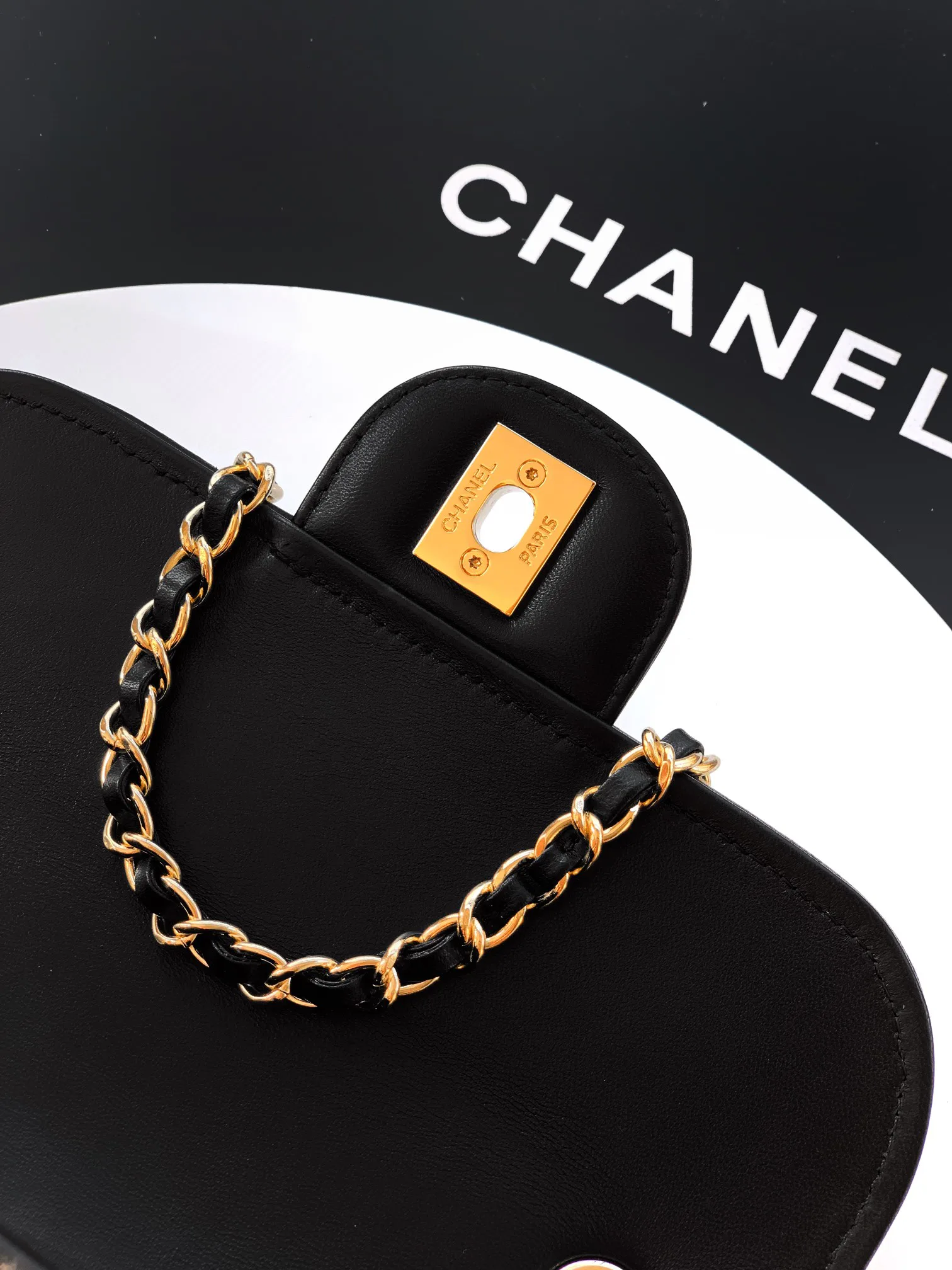 Классические Сумки Женские Chanel 12779122