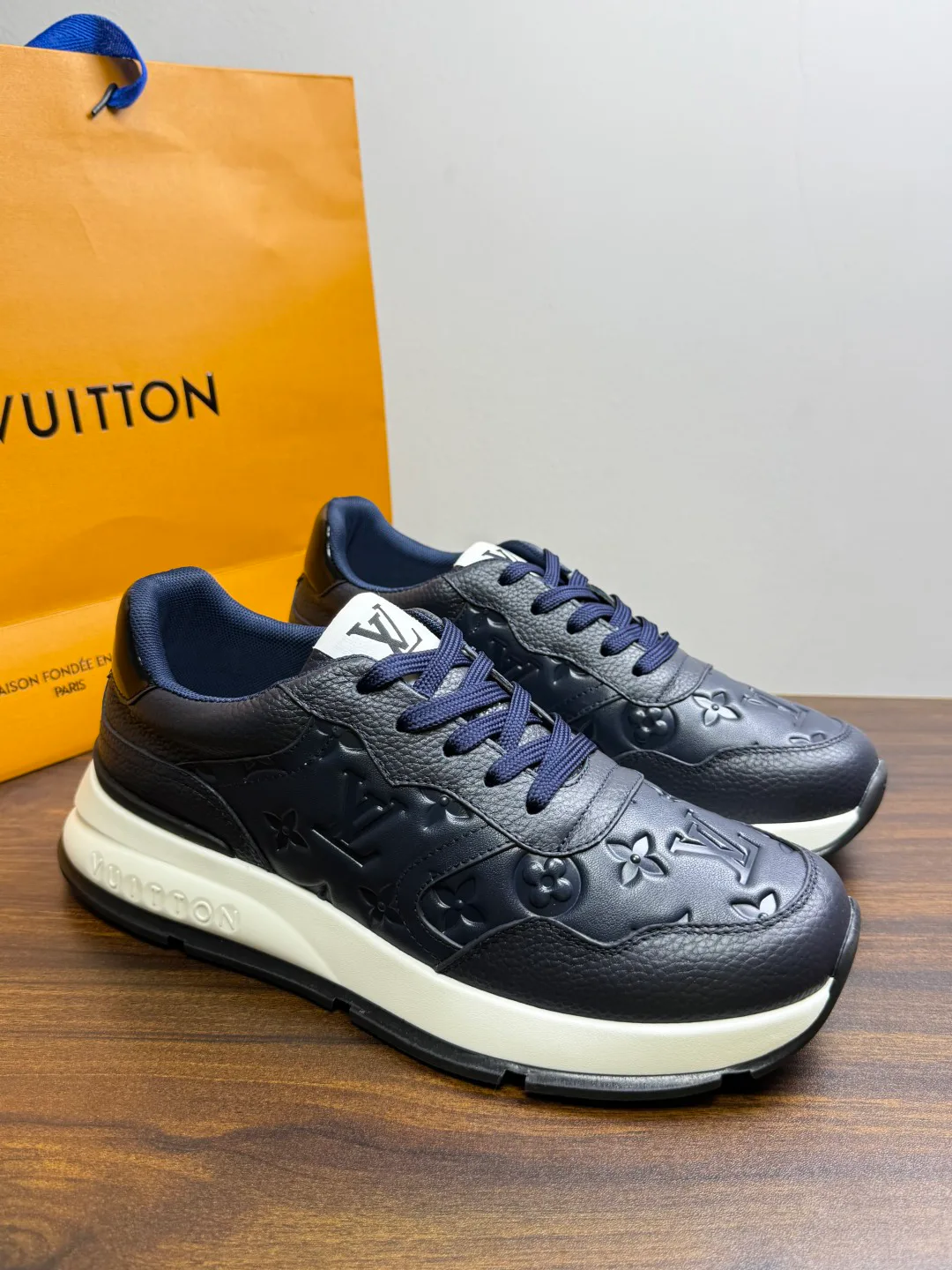Кроссовки Мужские Louis Vuitton 20114688