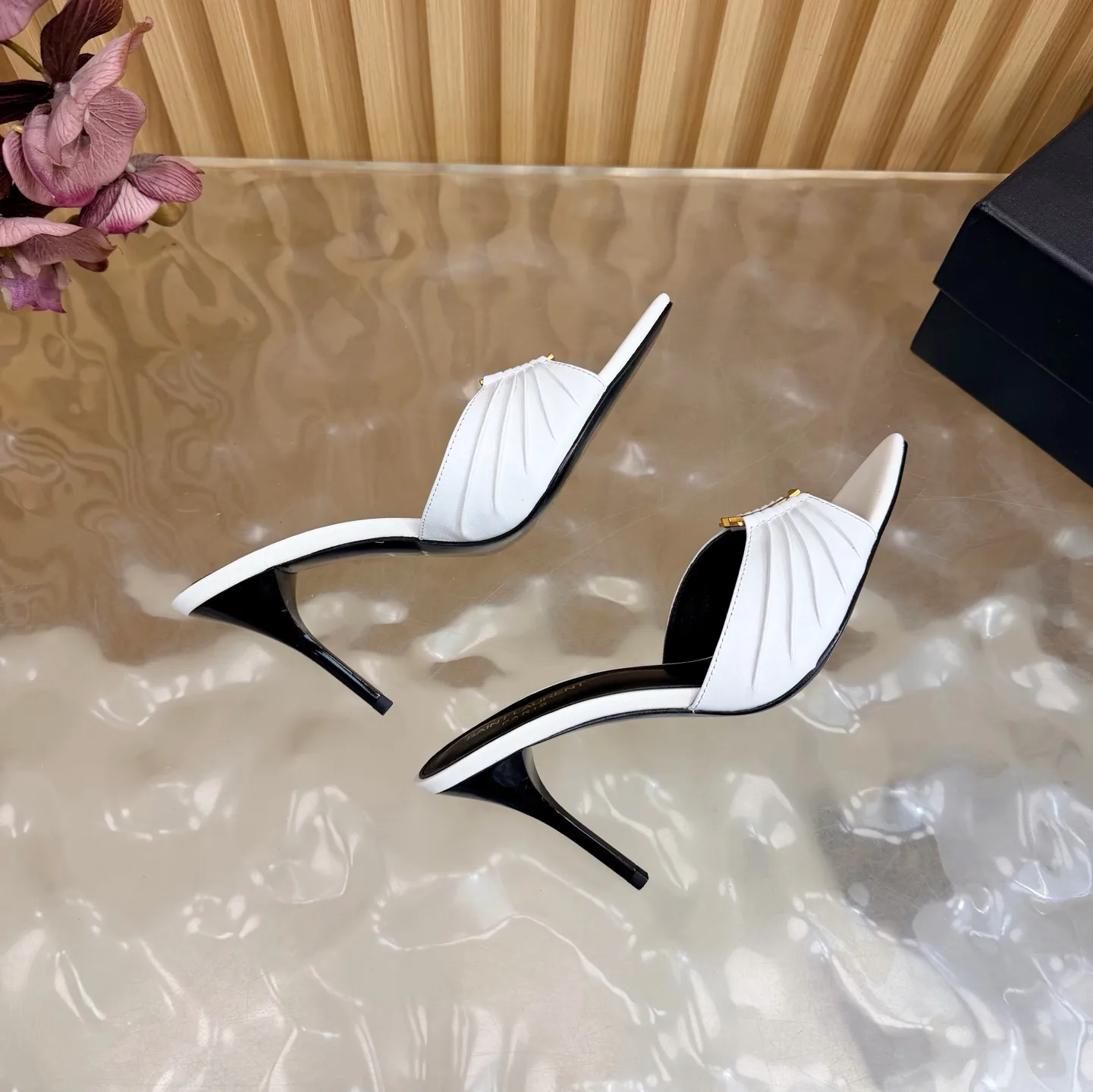 Босоножки Женские Saint Laurent 11705812