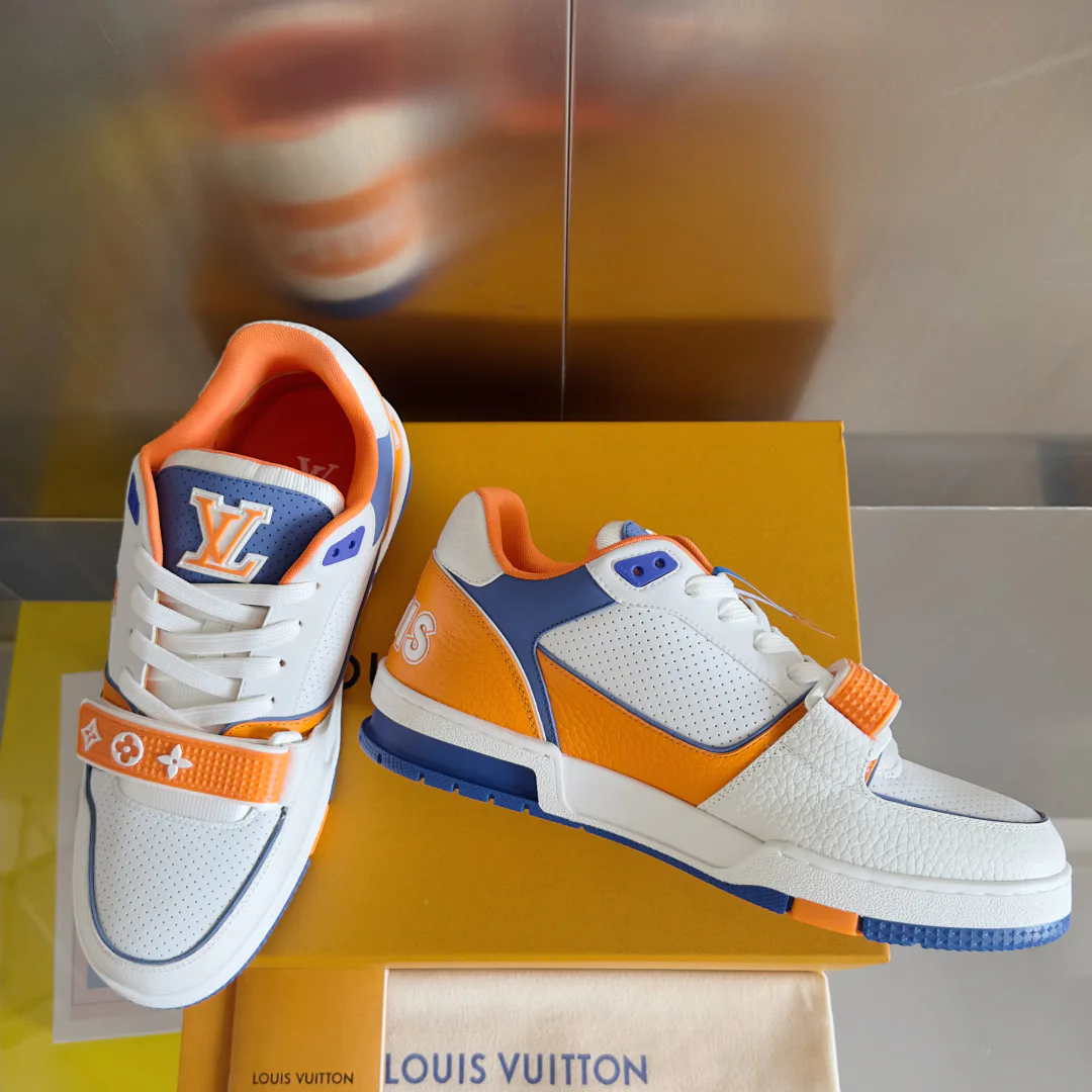 Кроссовки Женские Louis Vuitton 1546683