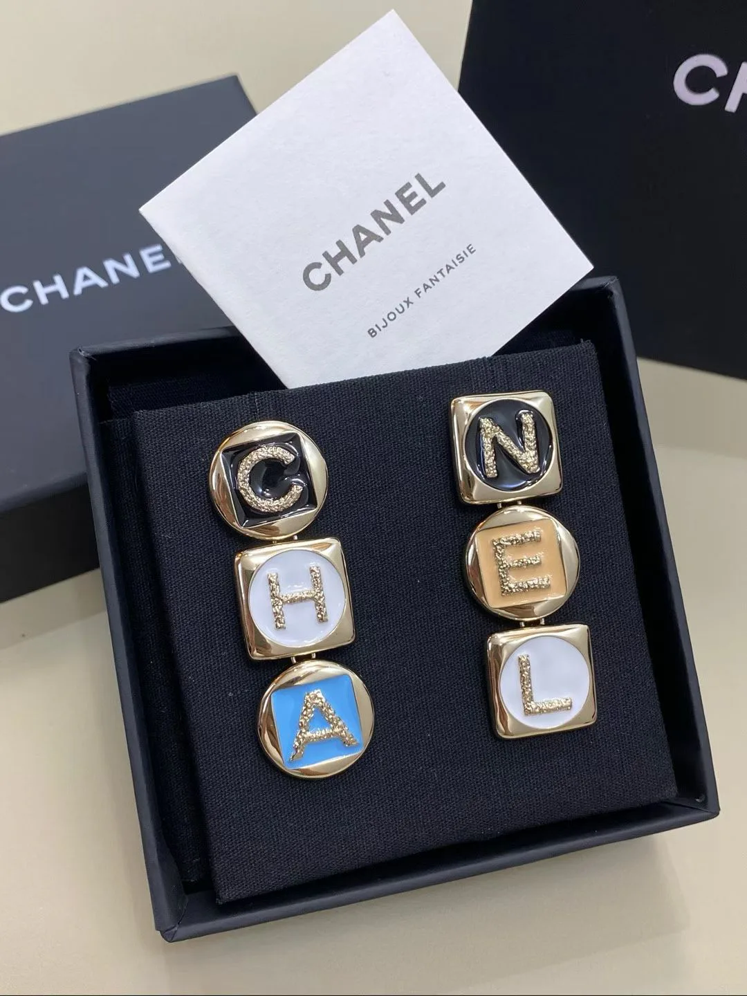 Бижутерия Chanel 822976
